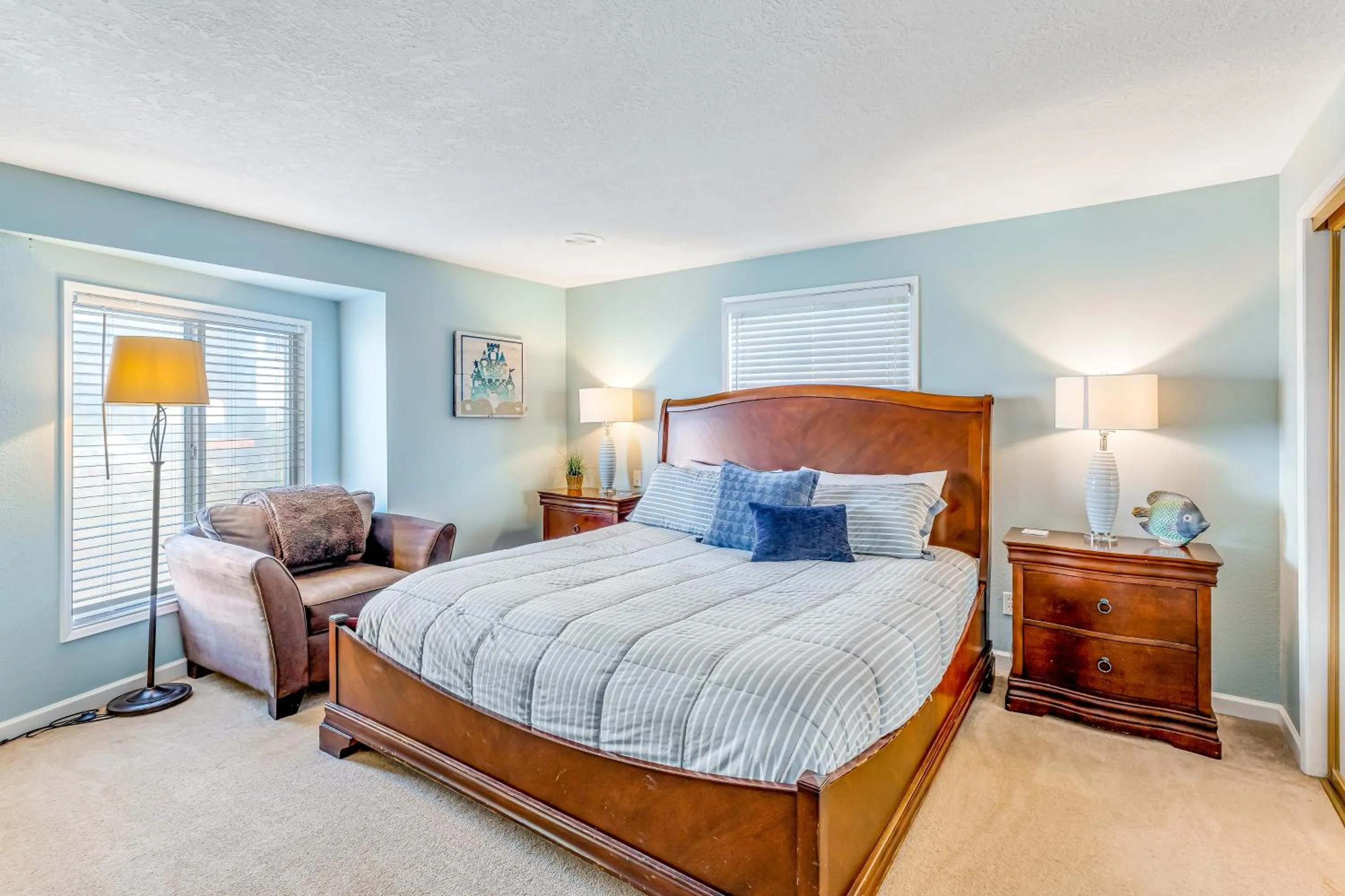 Bed in The Boat House Retreat