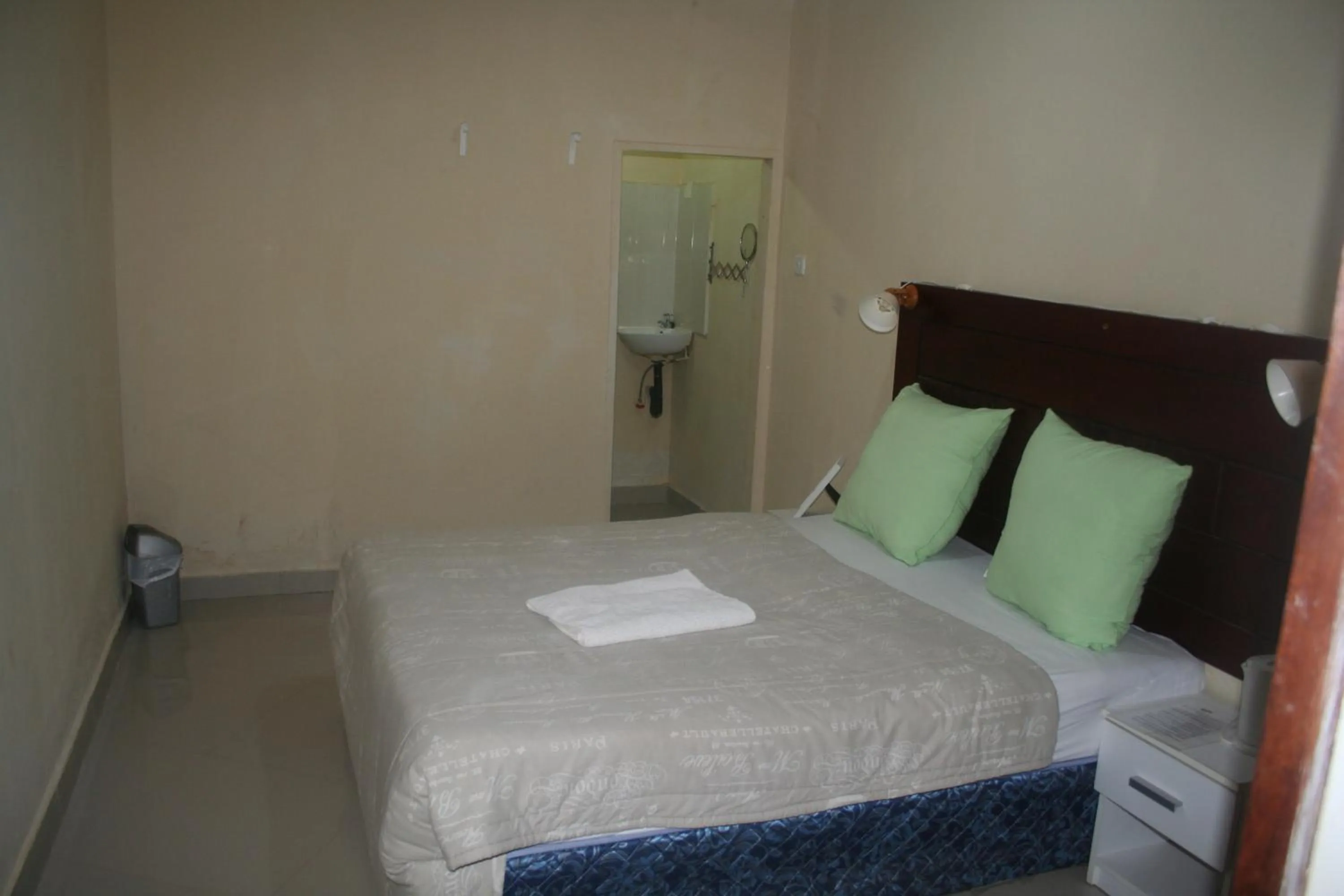 Bed in Honeybed Lodge