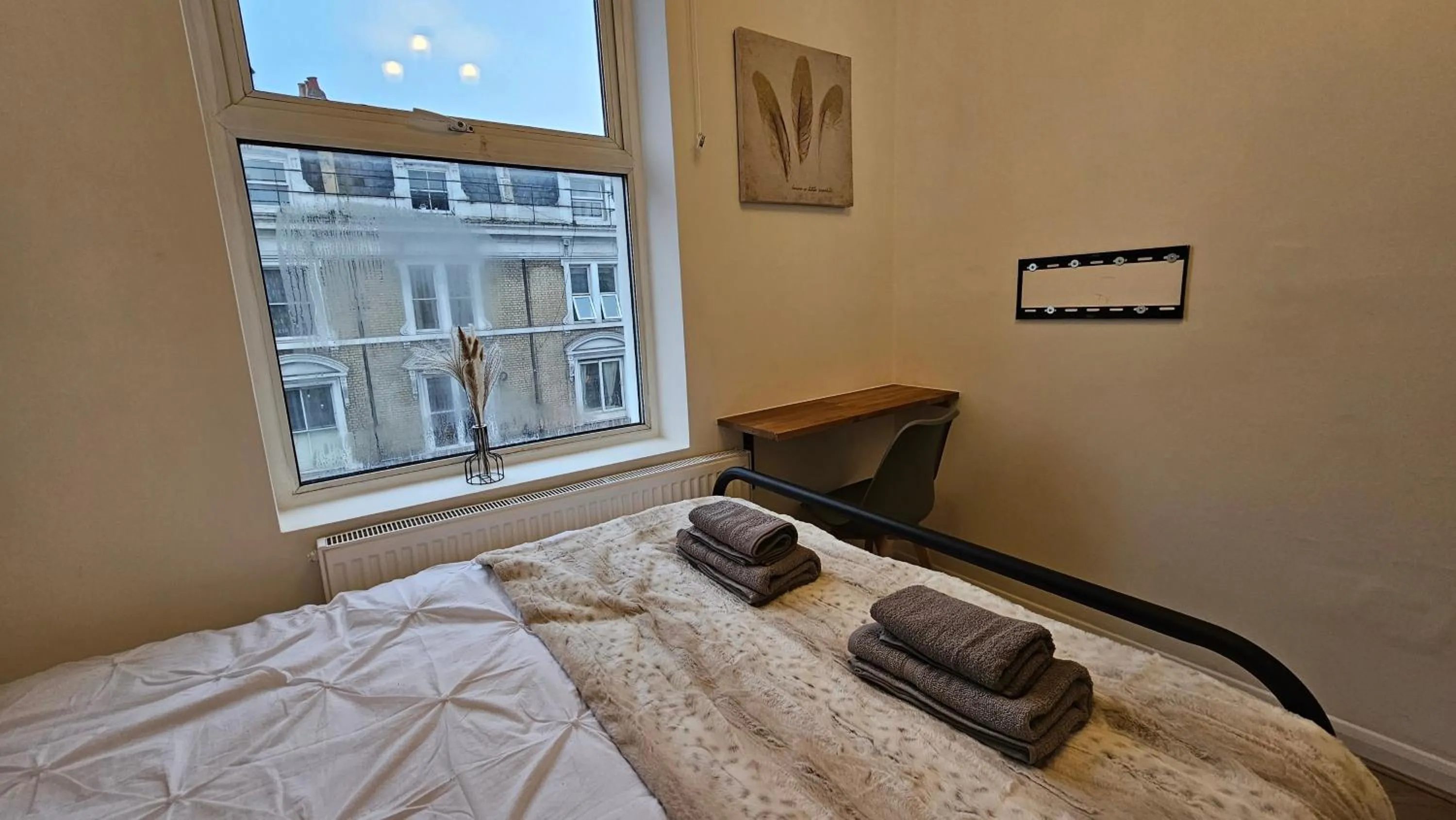 Bedroom in Bros Inn Hotel