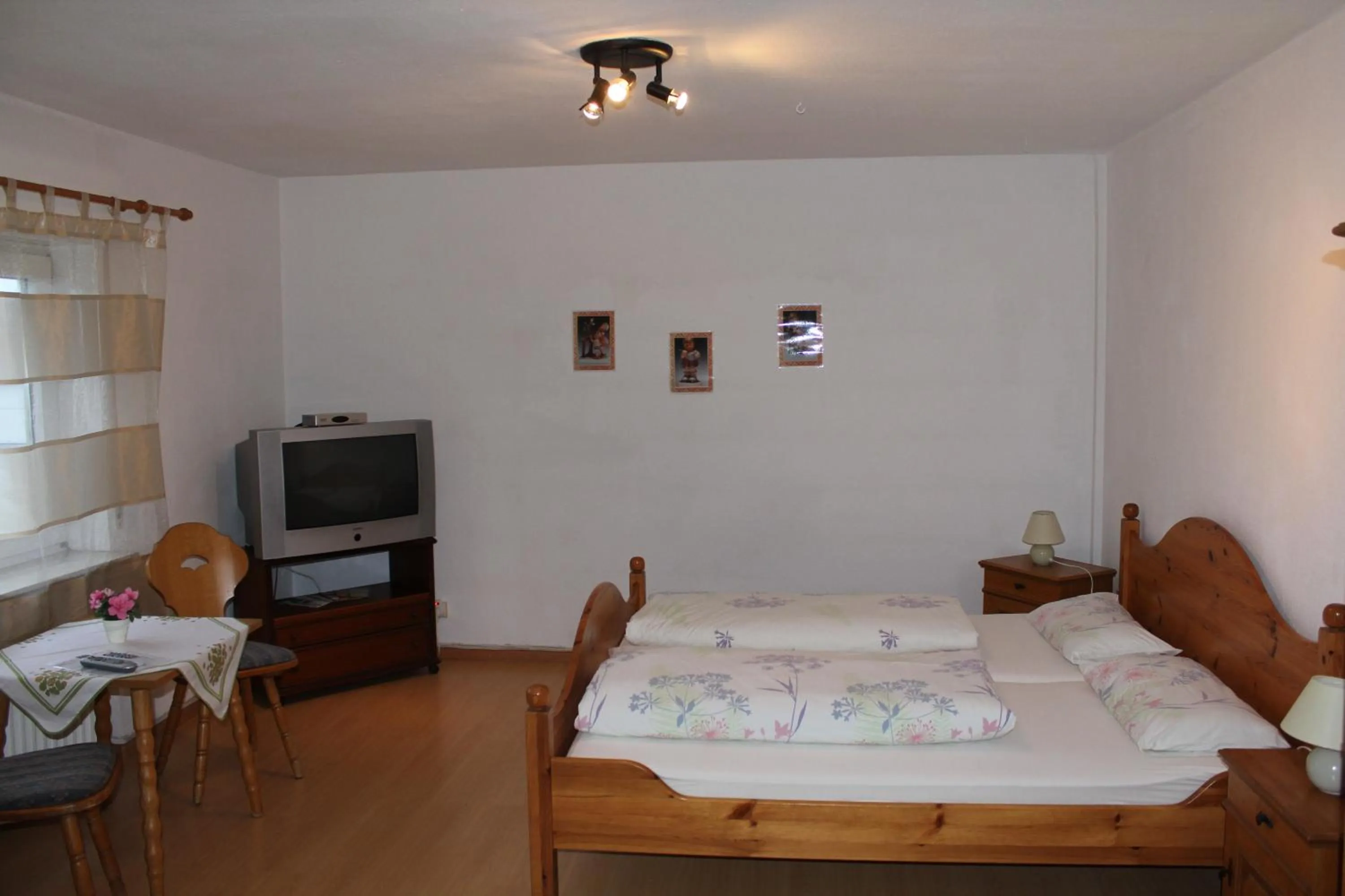 Photo of the whole room, Bed in Gasthaus Mösle