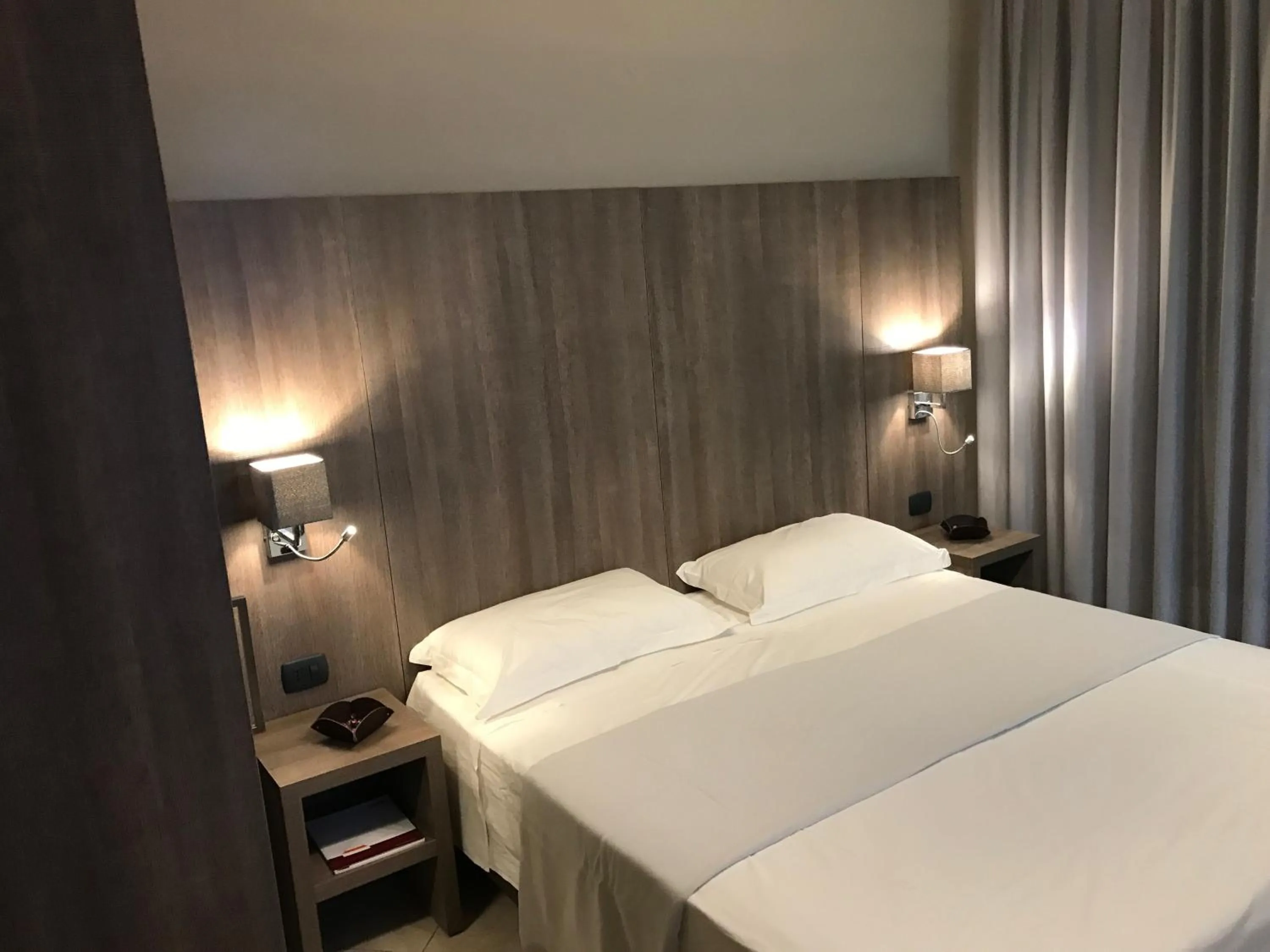 Property building, Bed in Napoli Com'era