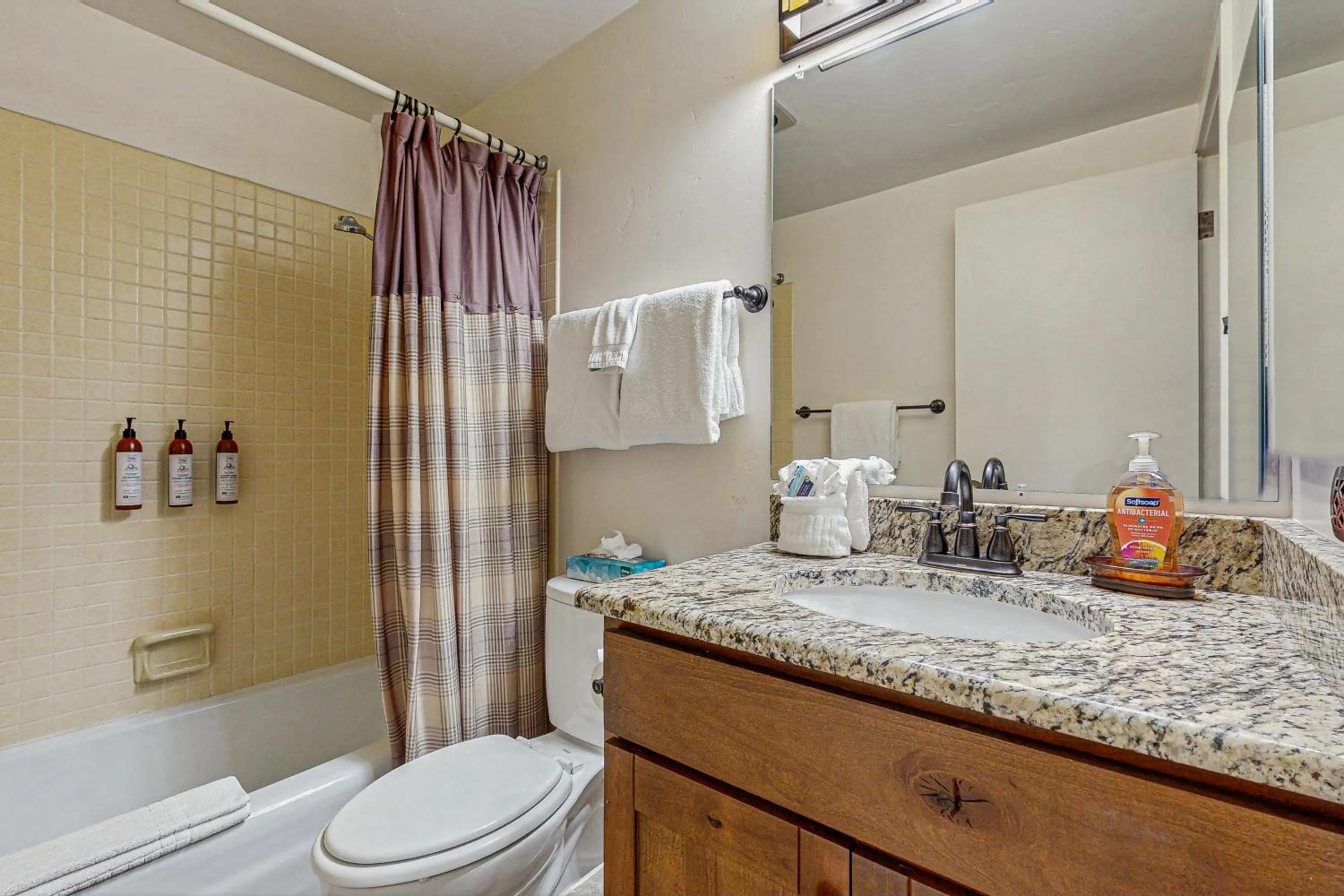 Emerald Views at the West