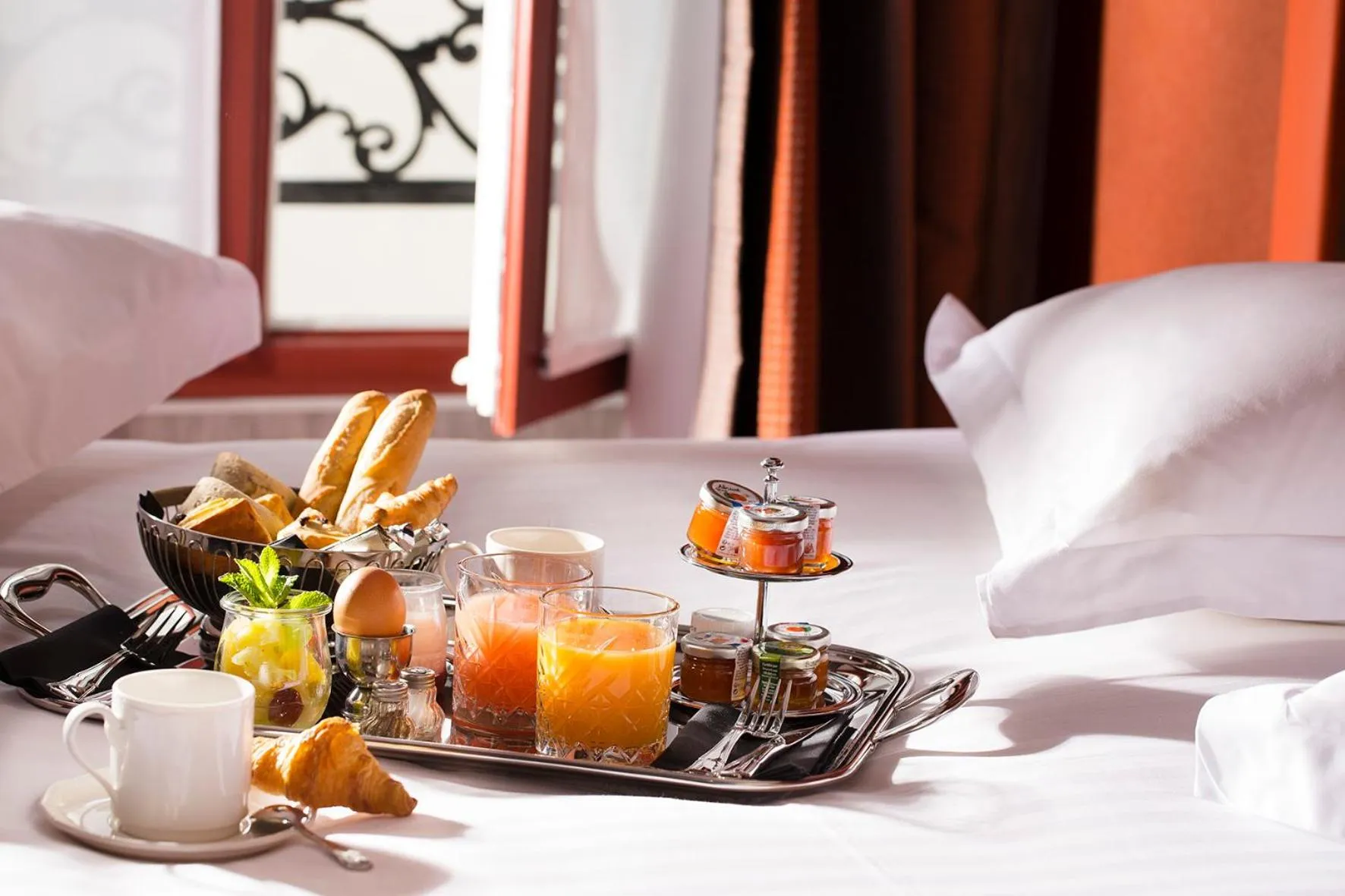 Breakfast in Hotel Whistler - Gare du Nord