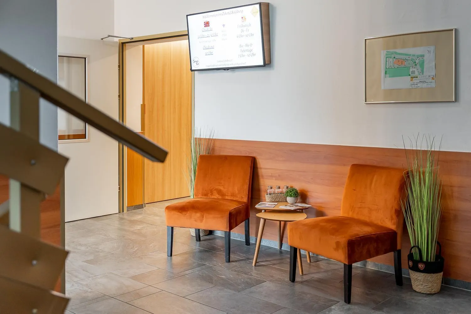 Breakfast in OEKOTEL Salzburg Messe