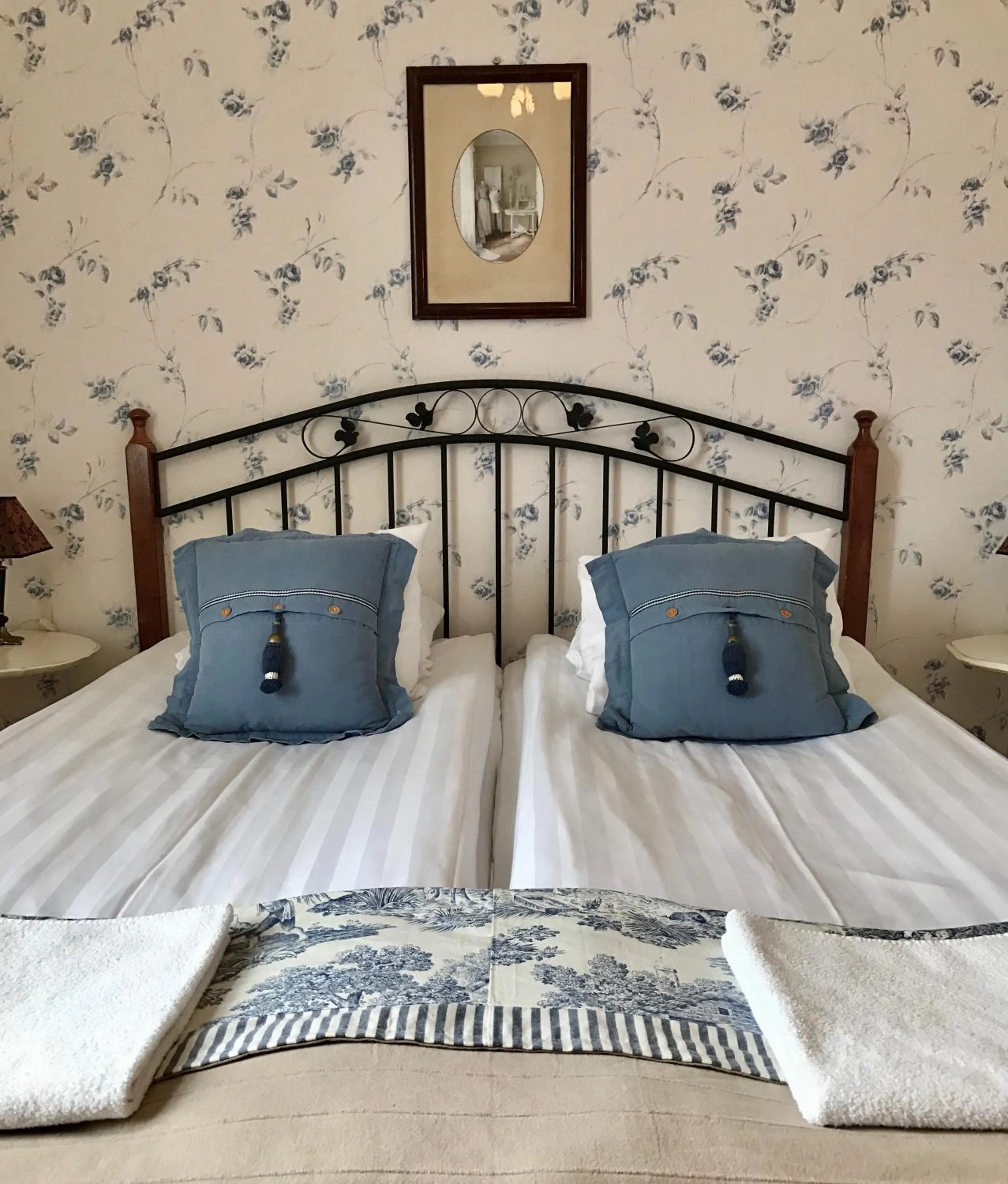 Bed in Hotell Viking