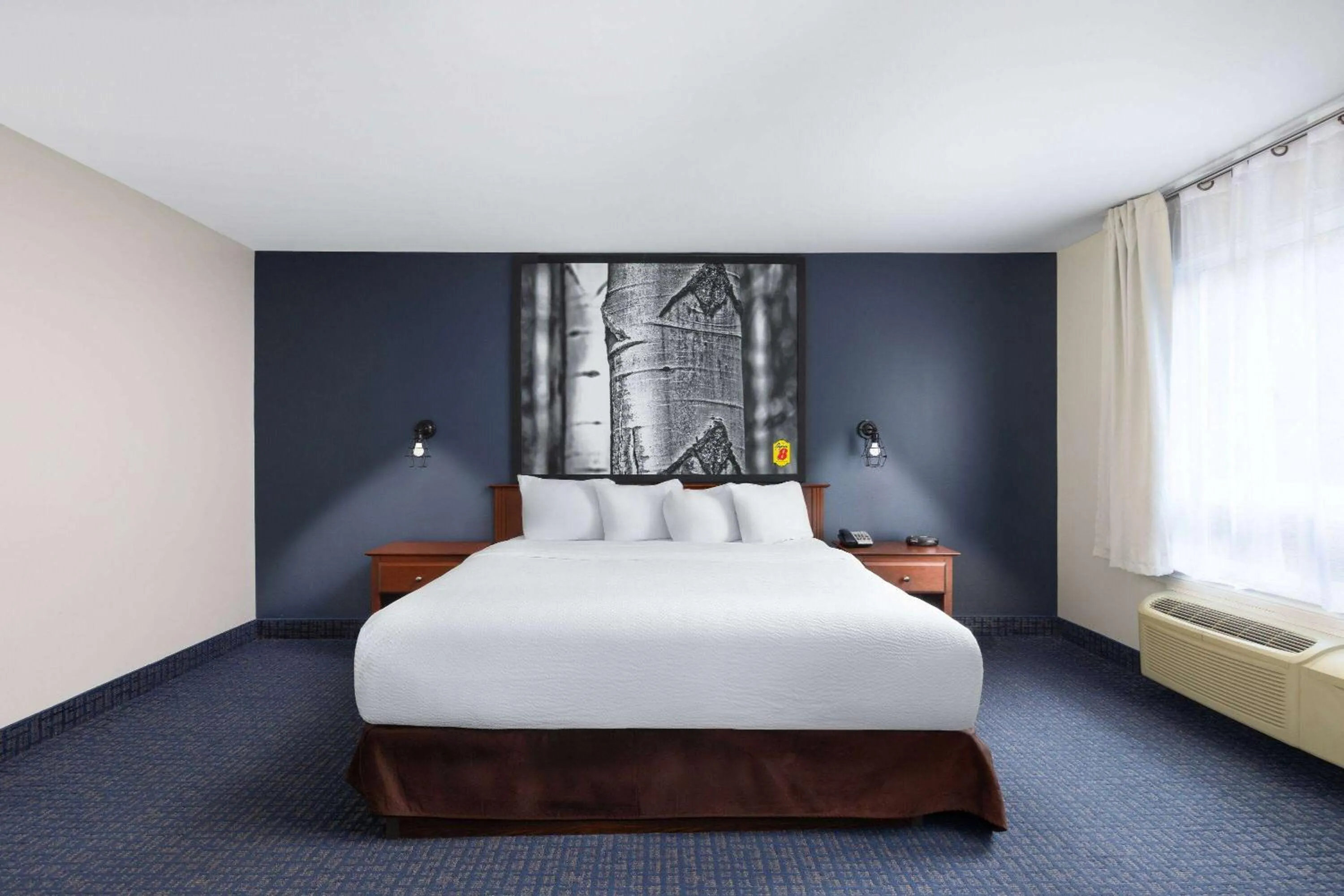 Bath, Bed in Super 8 by Wyndham Sainte Agathe Des Monts