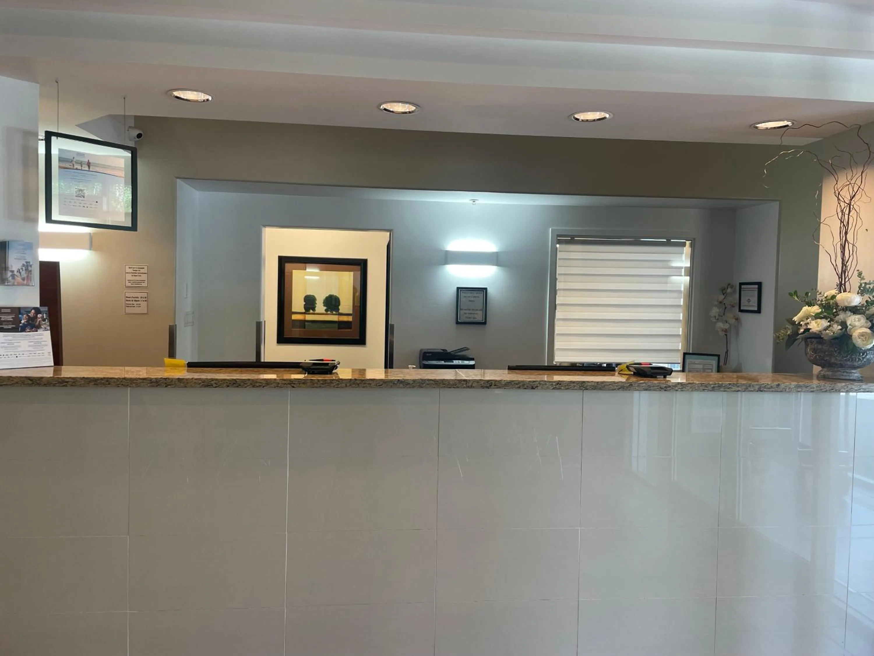 Super 8 by Wyndham Sainte Agathe Des Monts