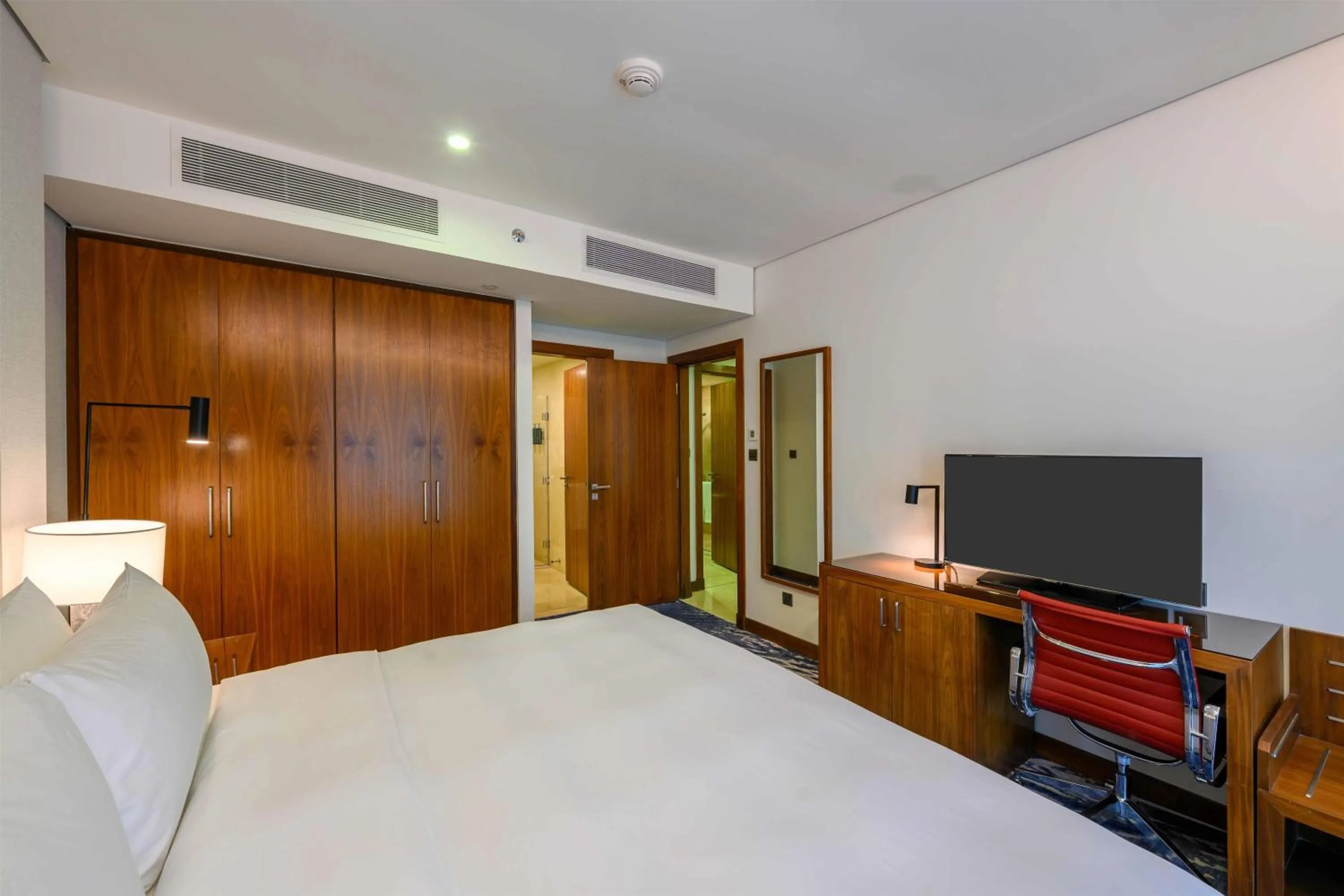 Bed in DoubleTree by Hilton Jeddah - Alandalus Mall