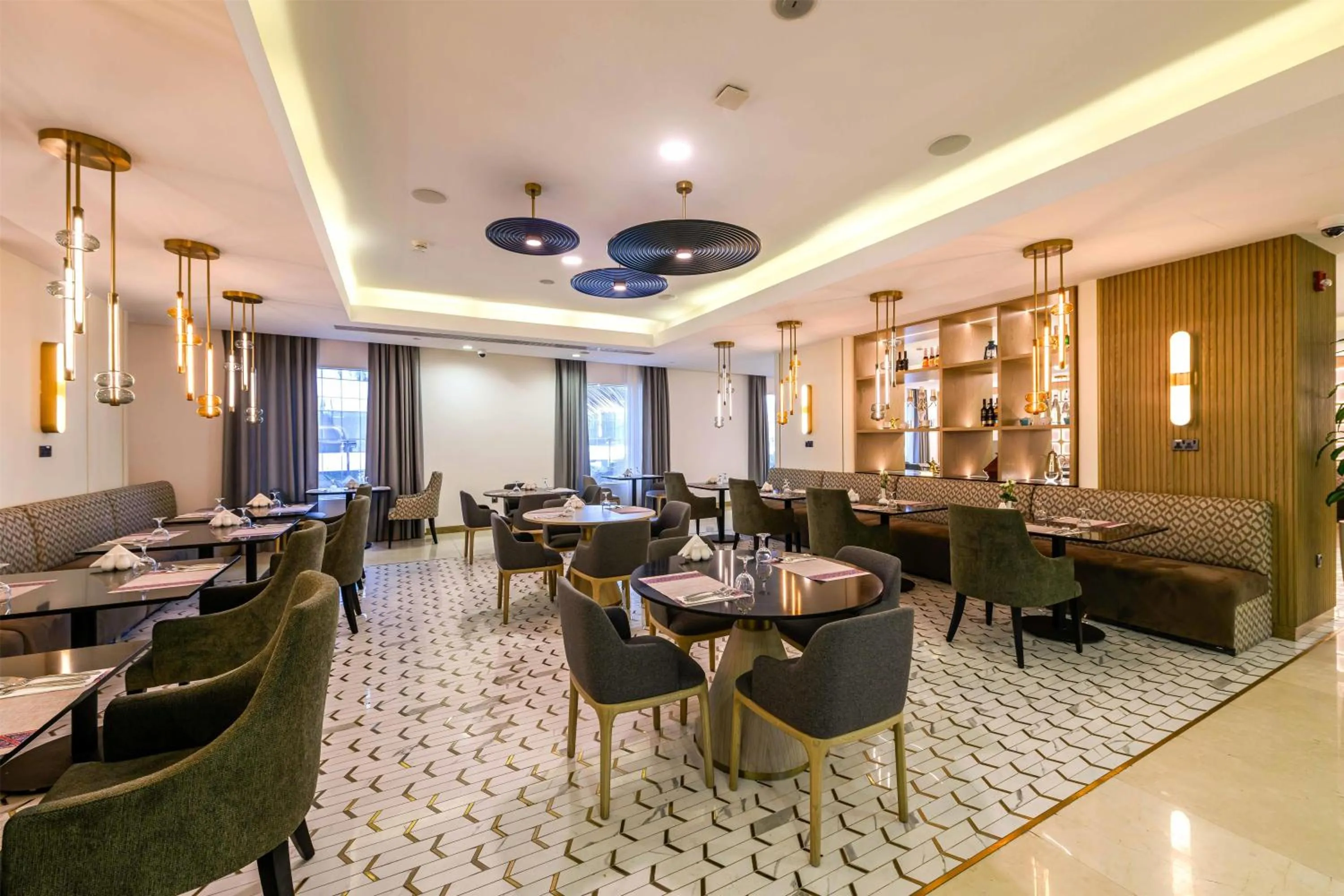 Restaurant/places to eat in DoubleTree by Hilton Jeddah - Alandalus Mall