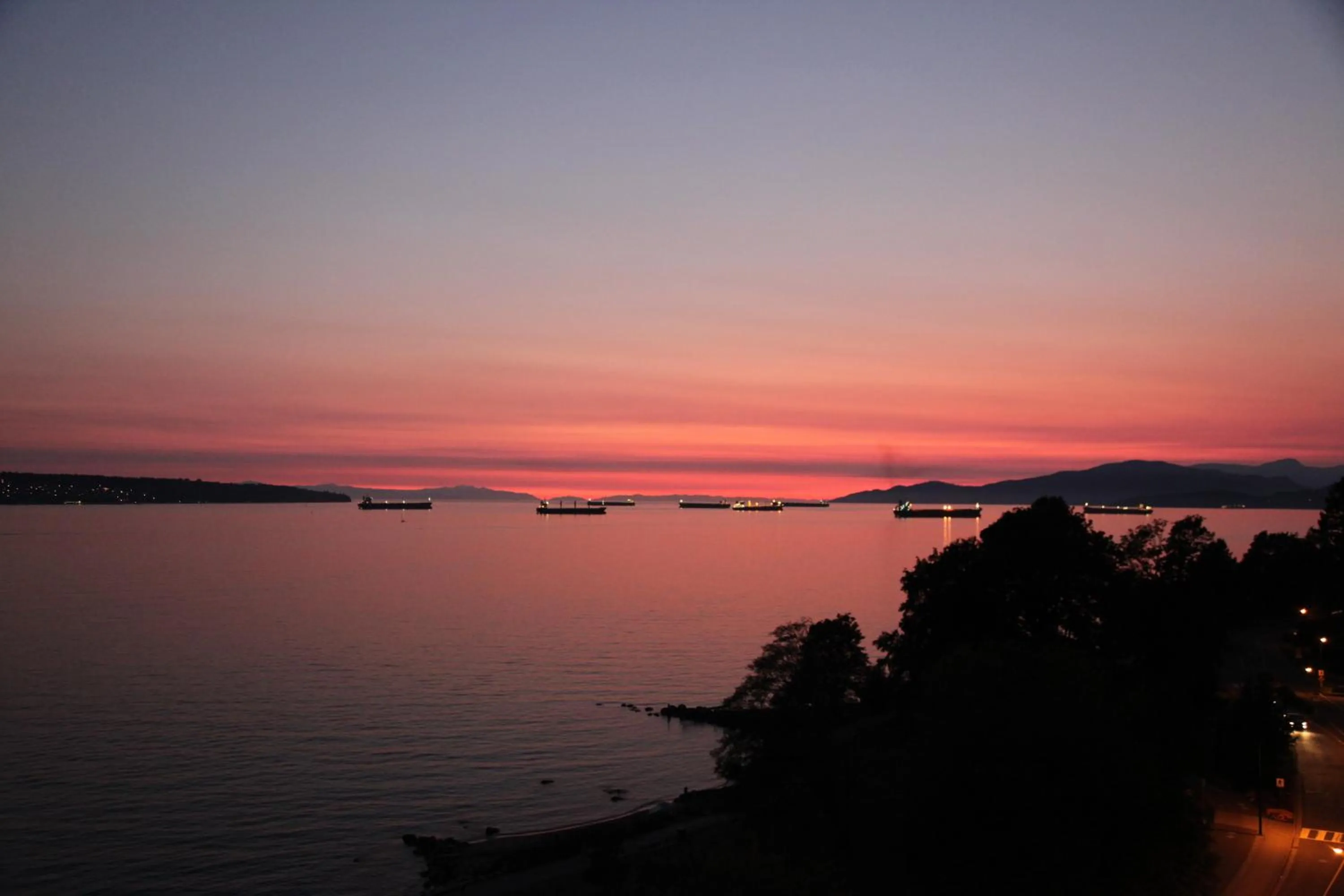 Area and facilities in Times Square Suites Hotel