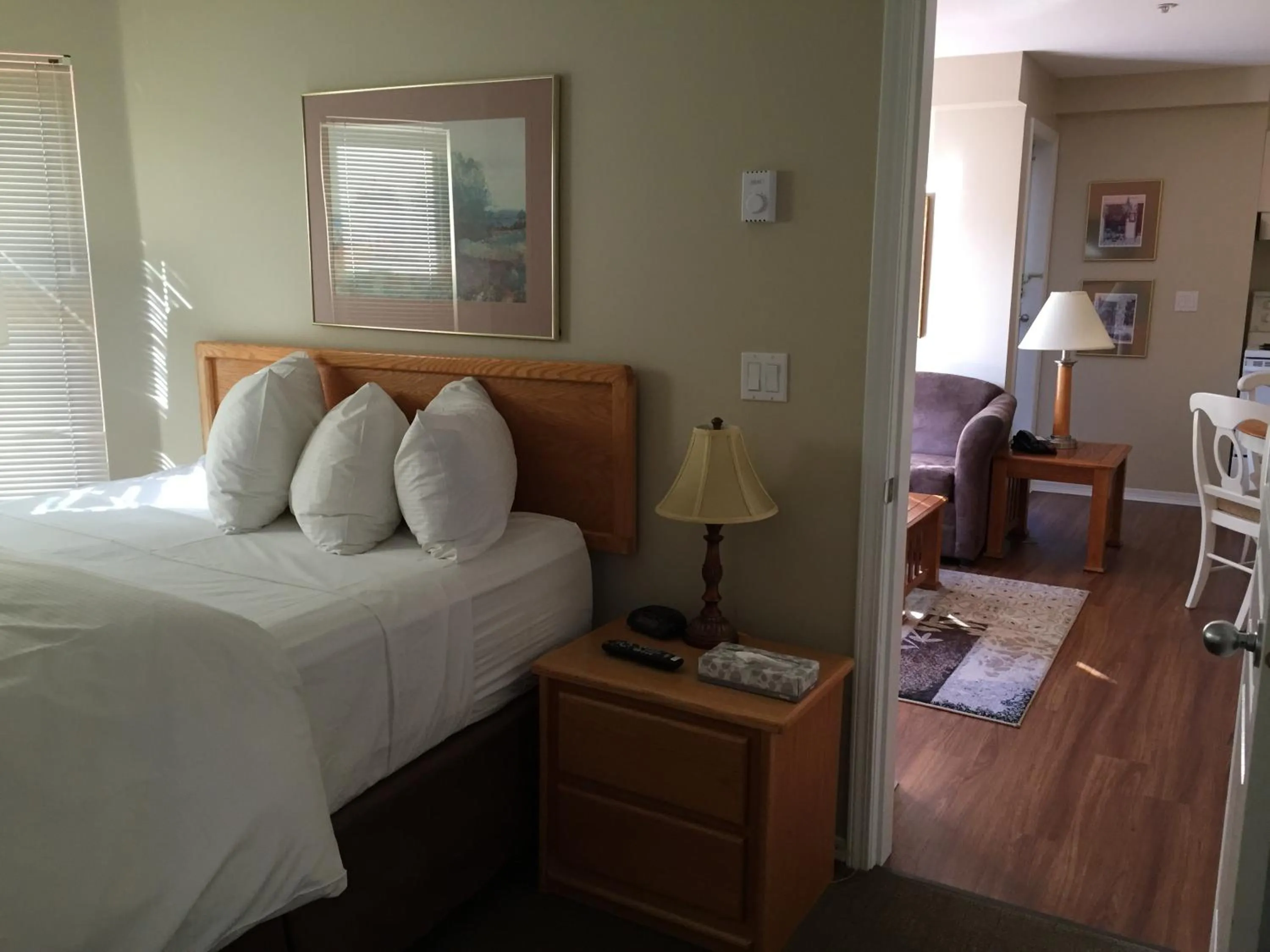 Bed in Times Square Suites Hotel