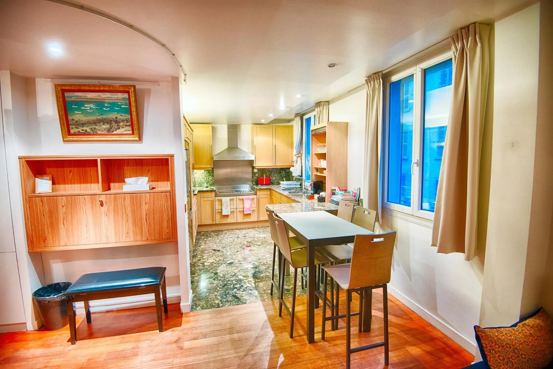 Patio in Paris-Oasis Montmartre