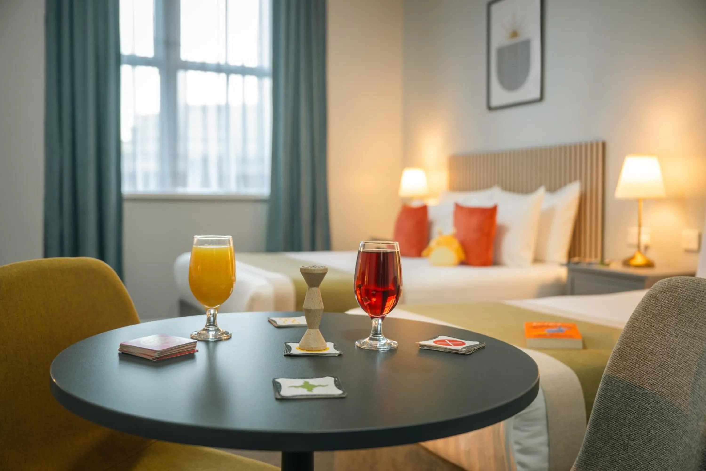 Family, Bed in Beresford Hotel