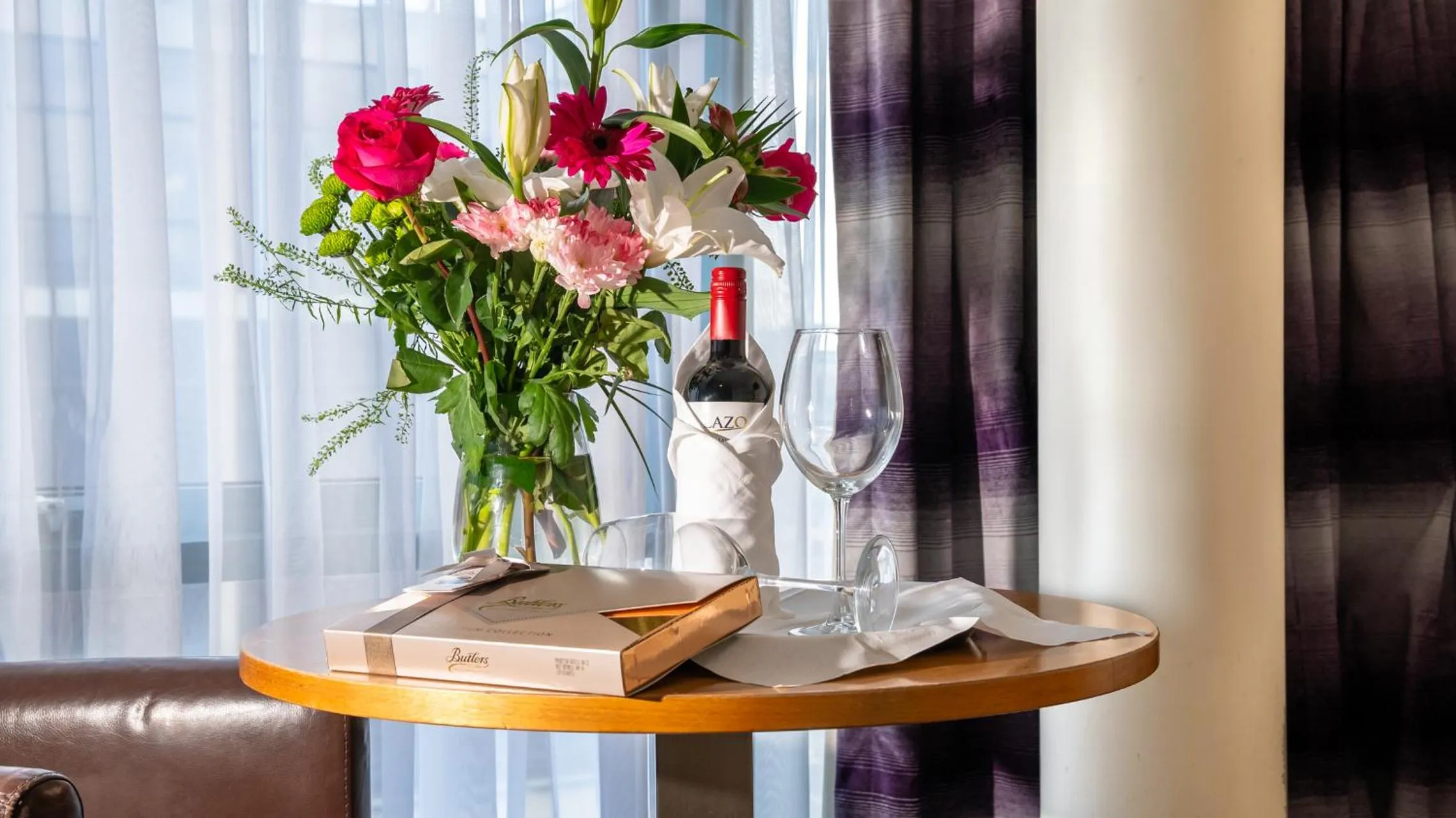 Bedroom in Beresford Hotel