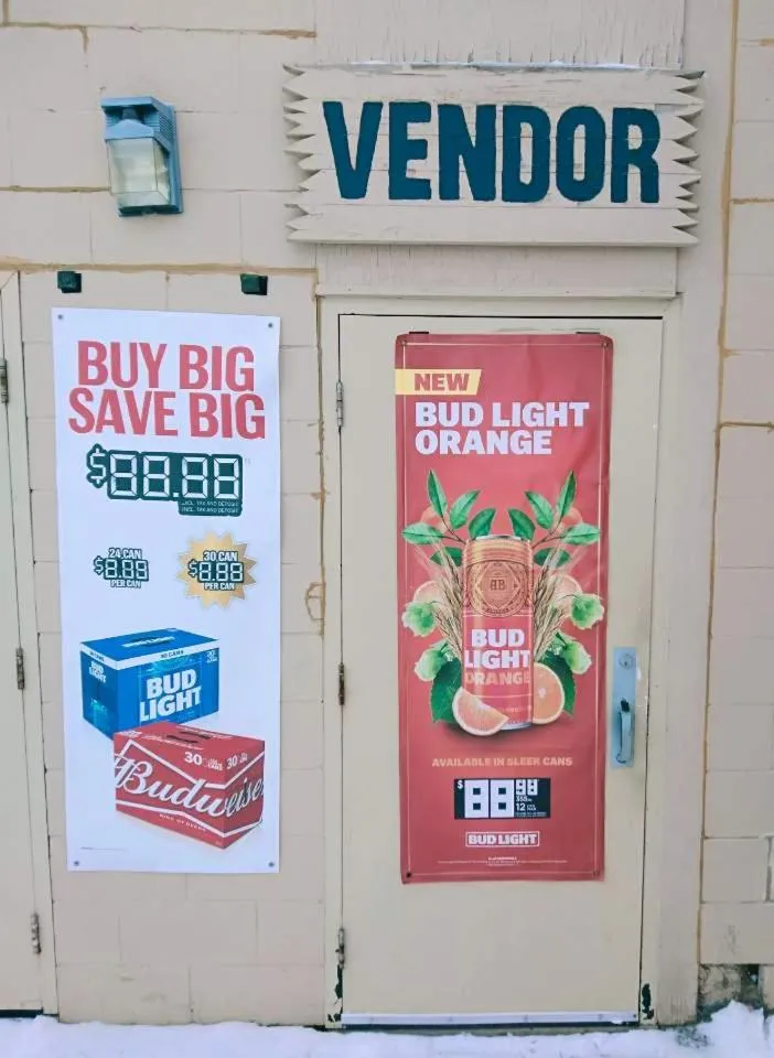 Shoal Lake Motor Inn