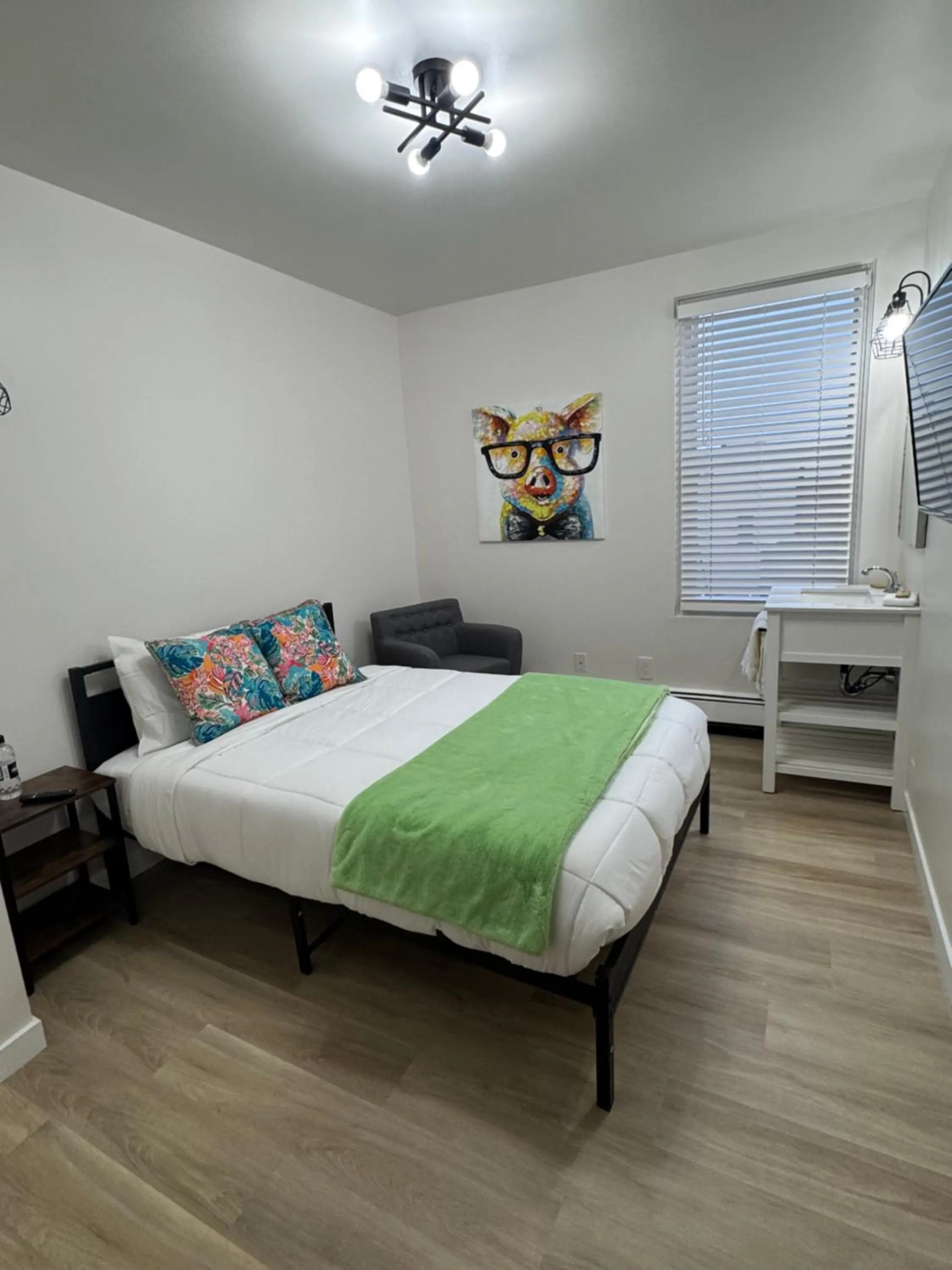 Bed in Commercial Hotel