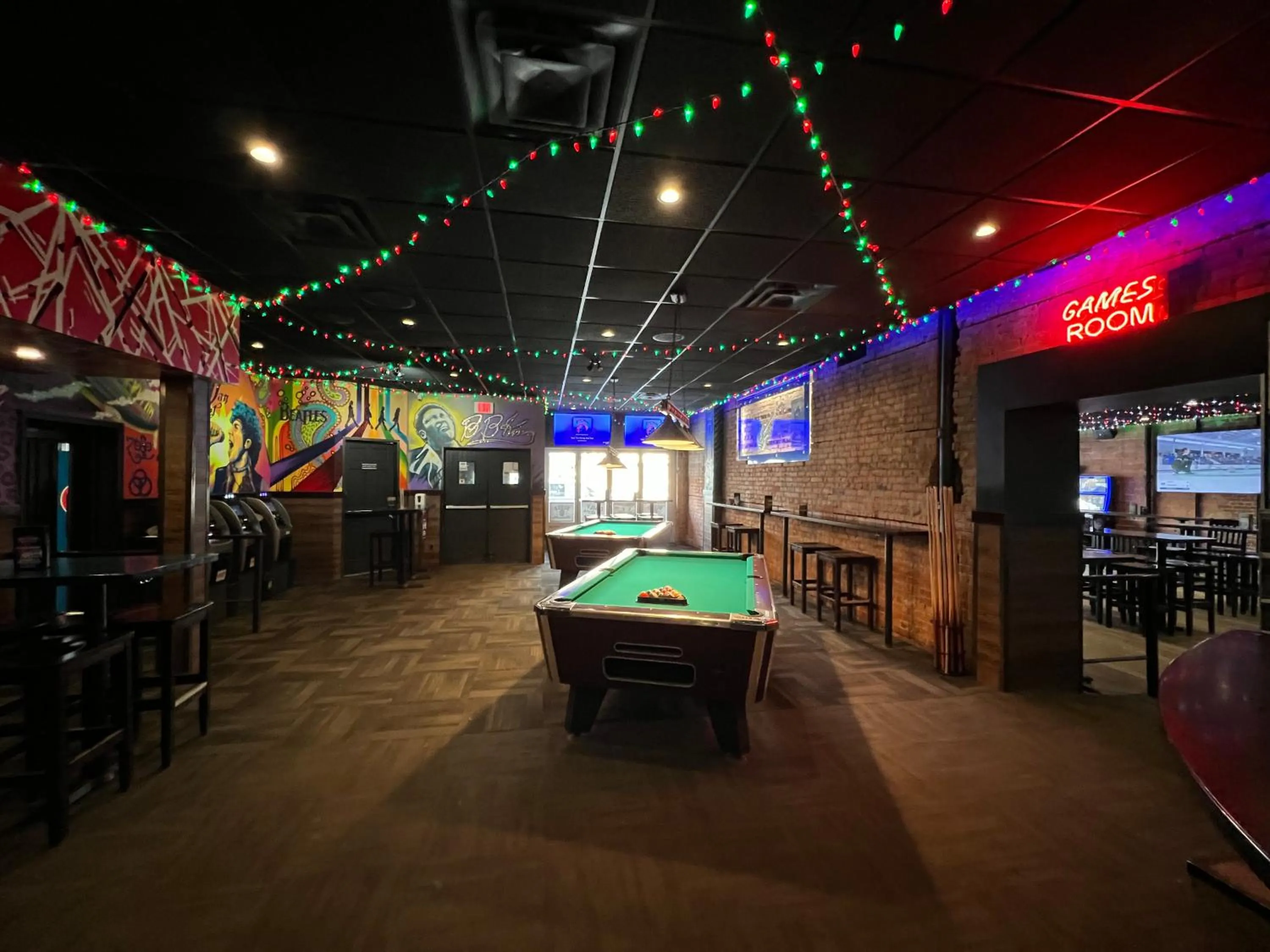 Billiard in Commercial Hotel