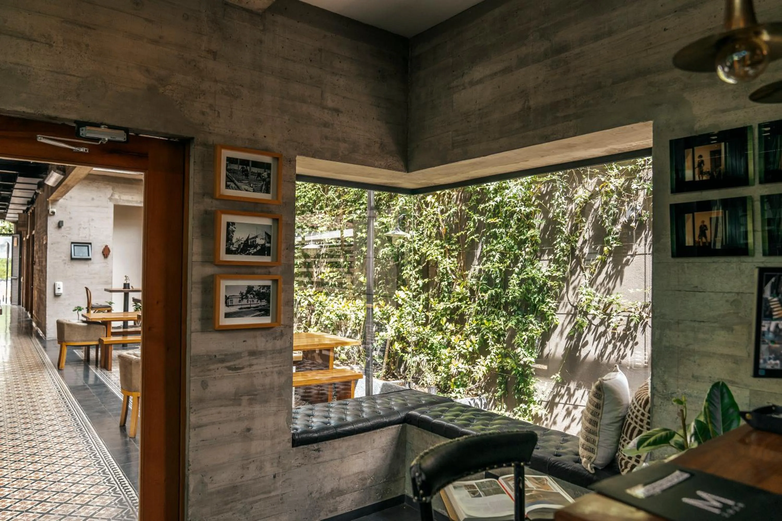 Dining area in Maison Italia 1029