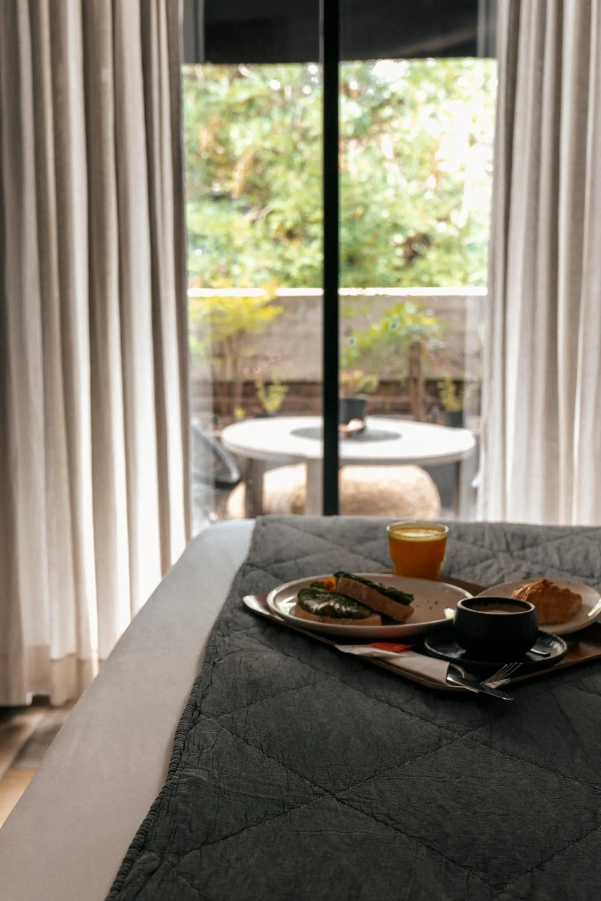 Food in Maison Italia 1029