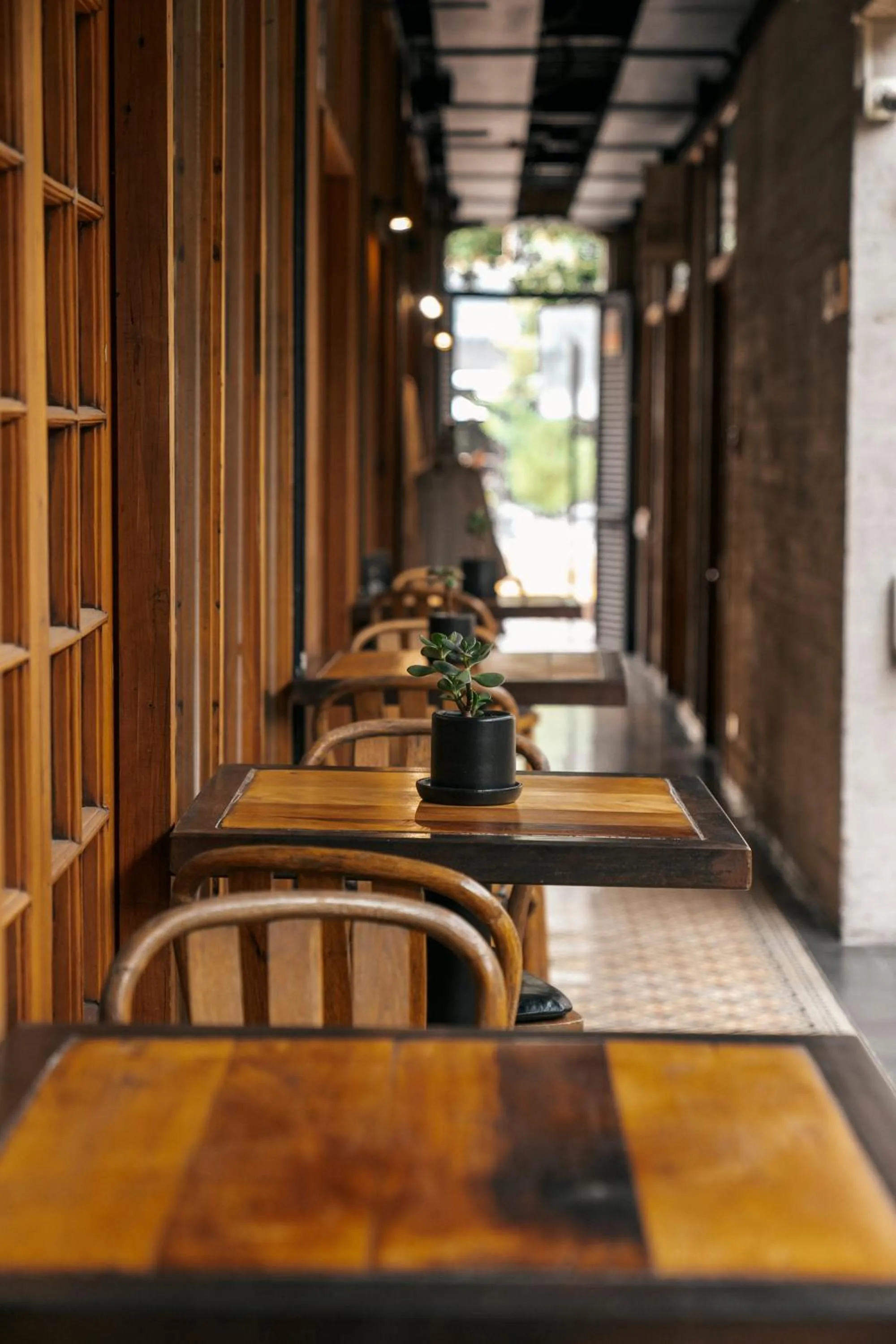 Restaurant/places to eat in Maison Italia 1029