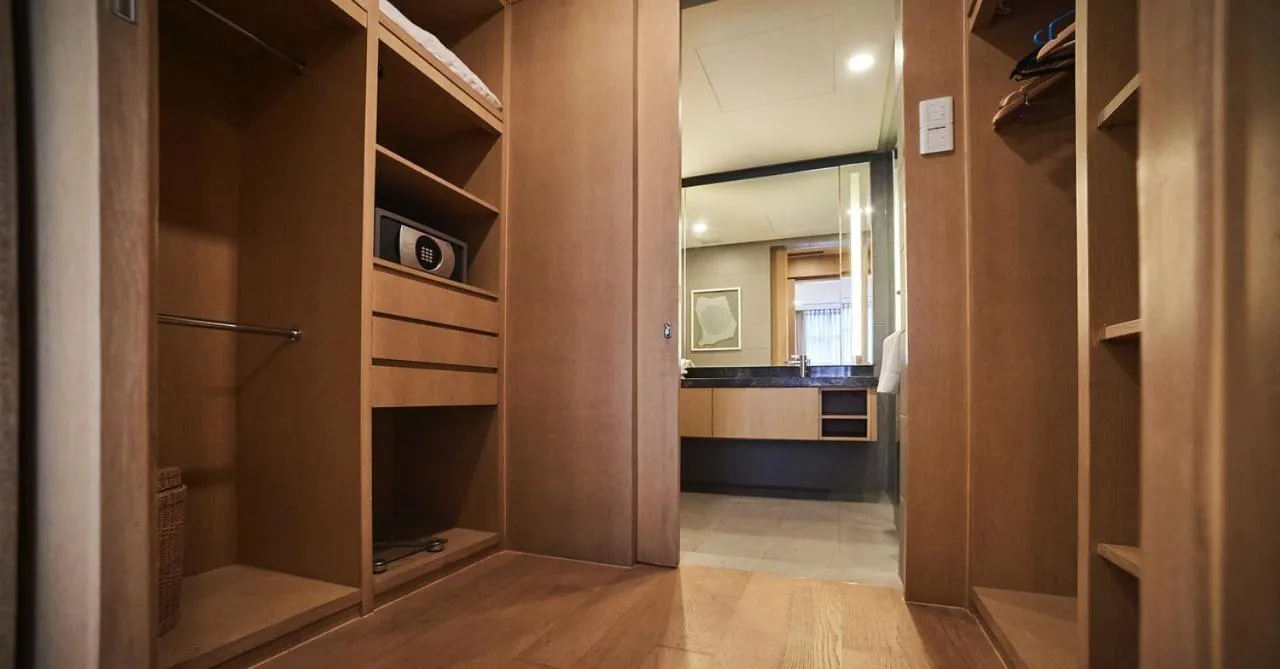 188 Suites by NamaStay