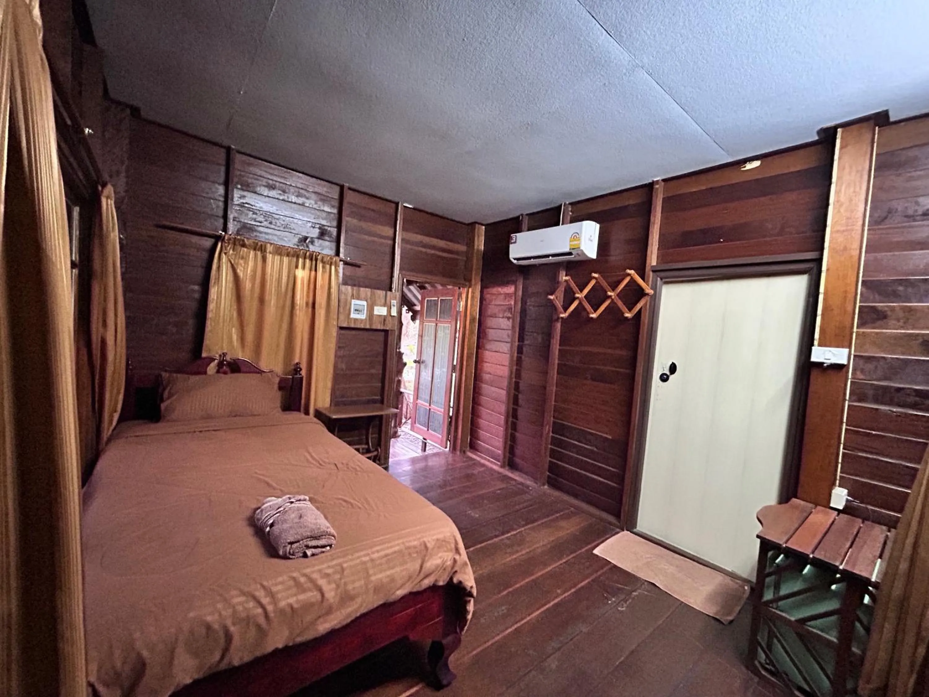 Bed in Suchanaree@Laemngop