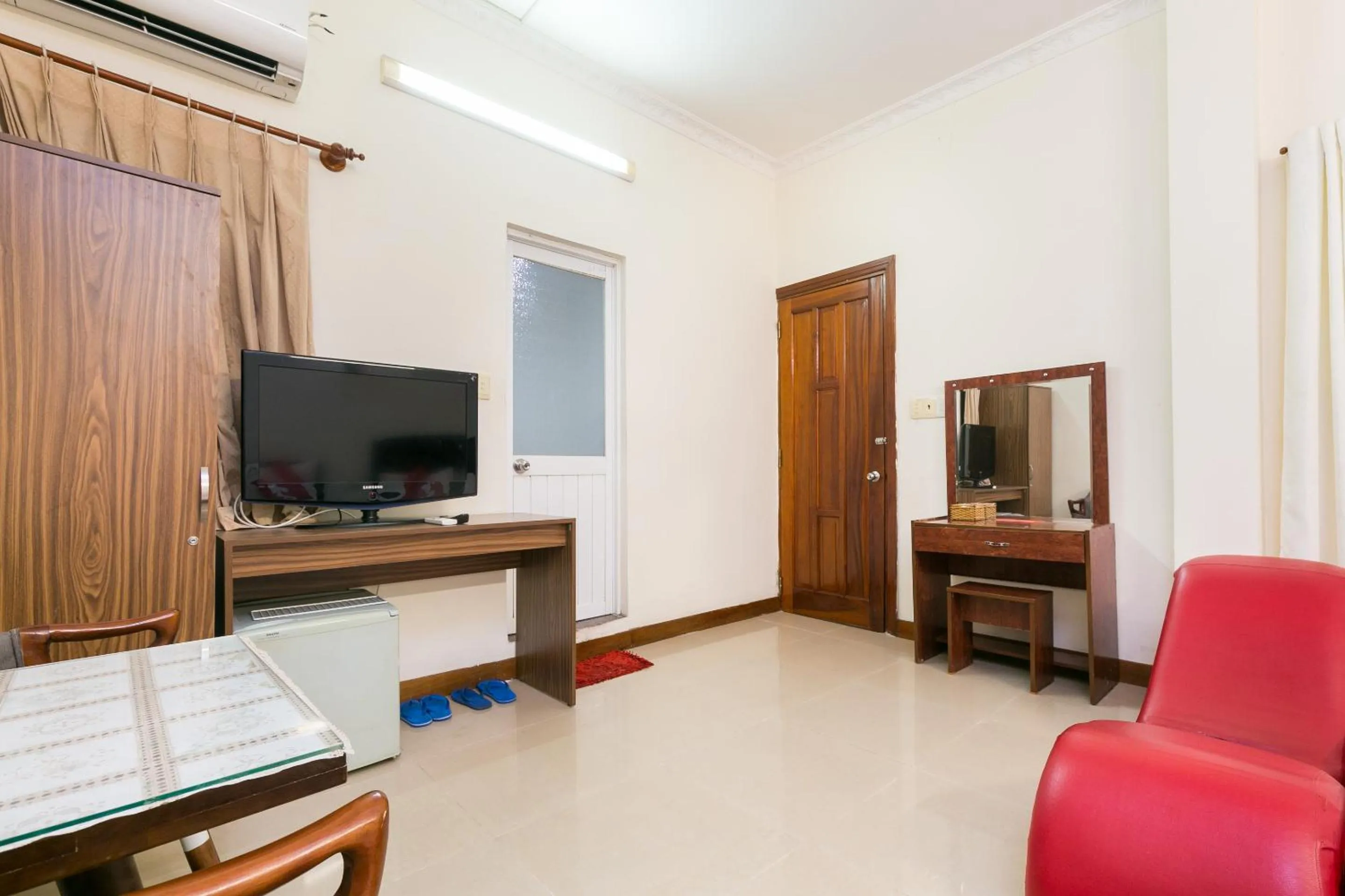 TV and multimedia in Aqua Kim Long Hotel