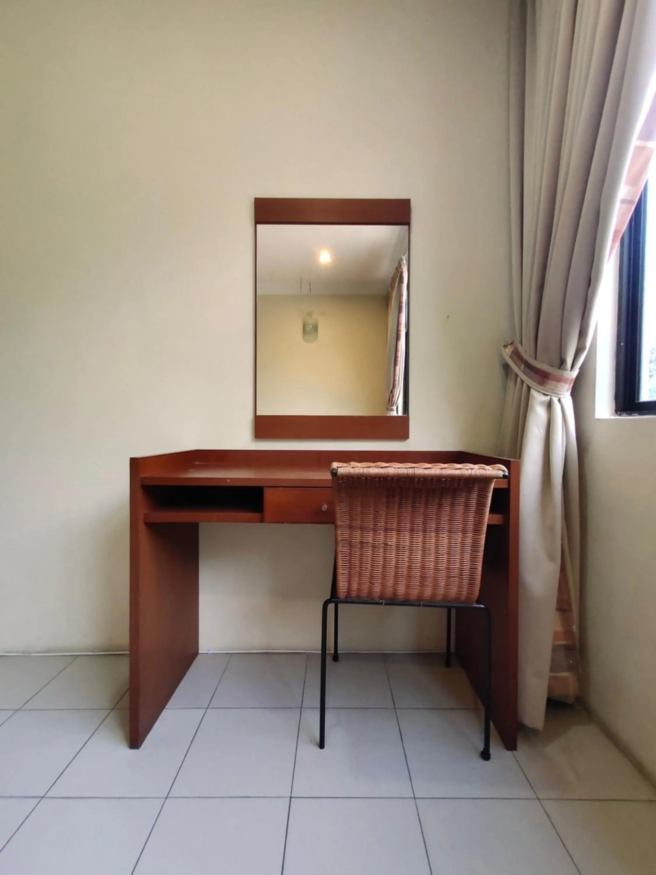 Wawa's Golf View Inn