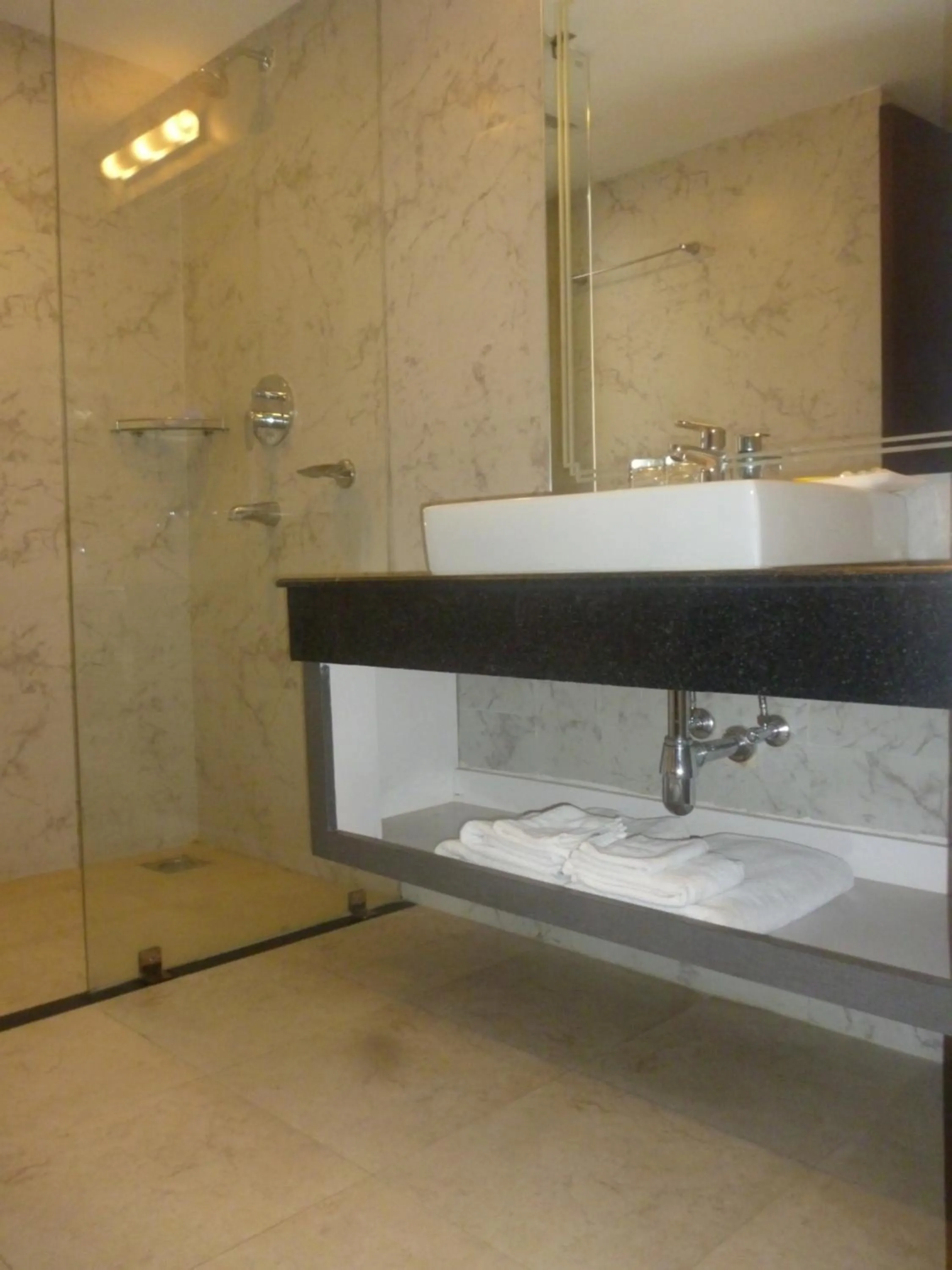 Bathroom in M Hotel Thamel-Kathmandu