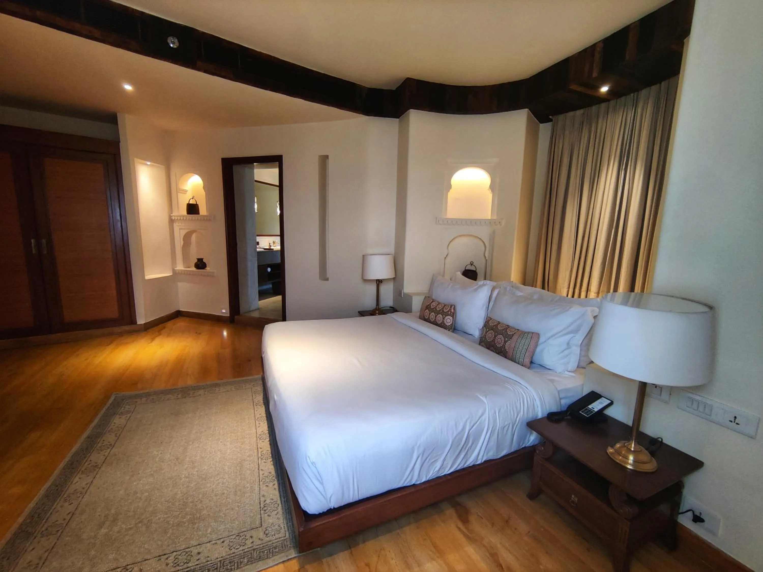 Bed in Alila Fort Bishangarh Jaipur - A Hyatt Brand