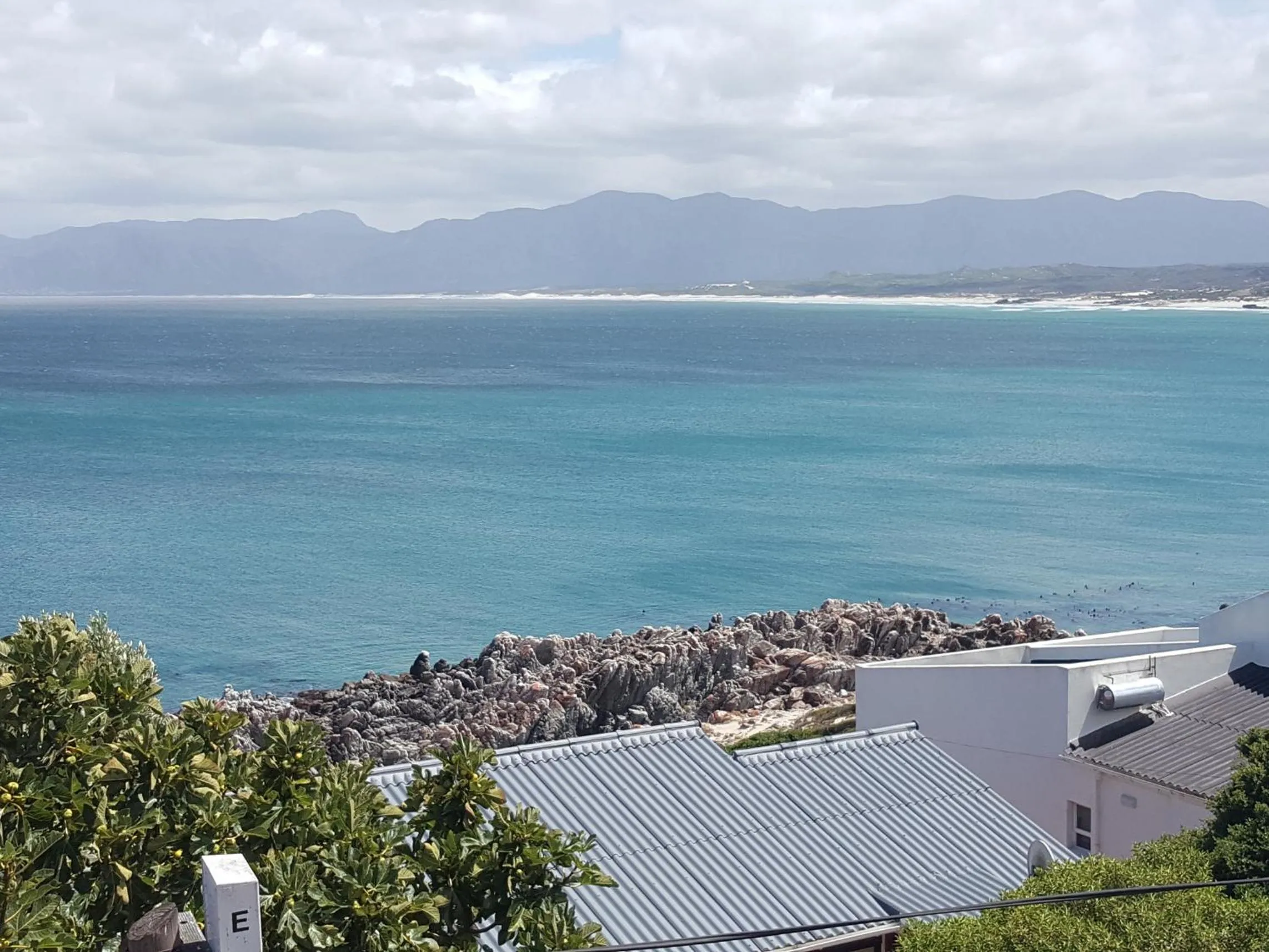 Sea view in Amazing Grace B&B