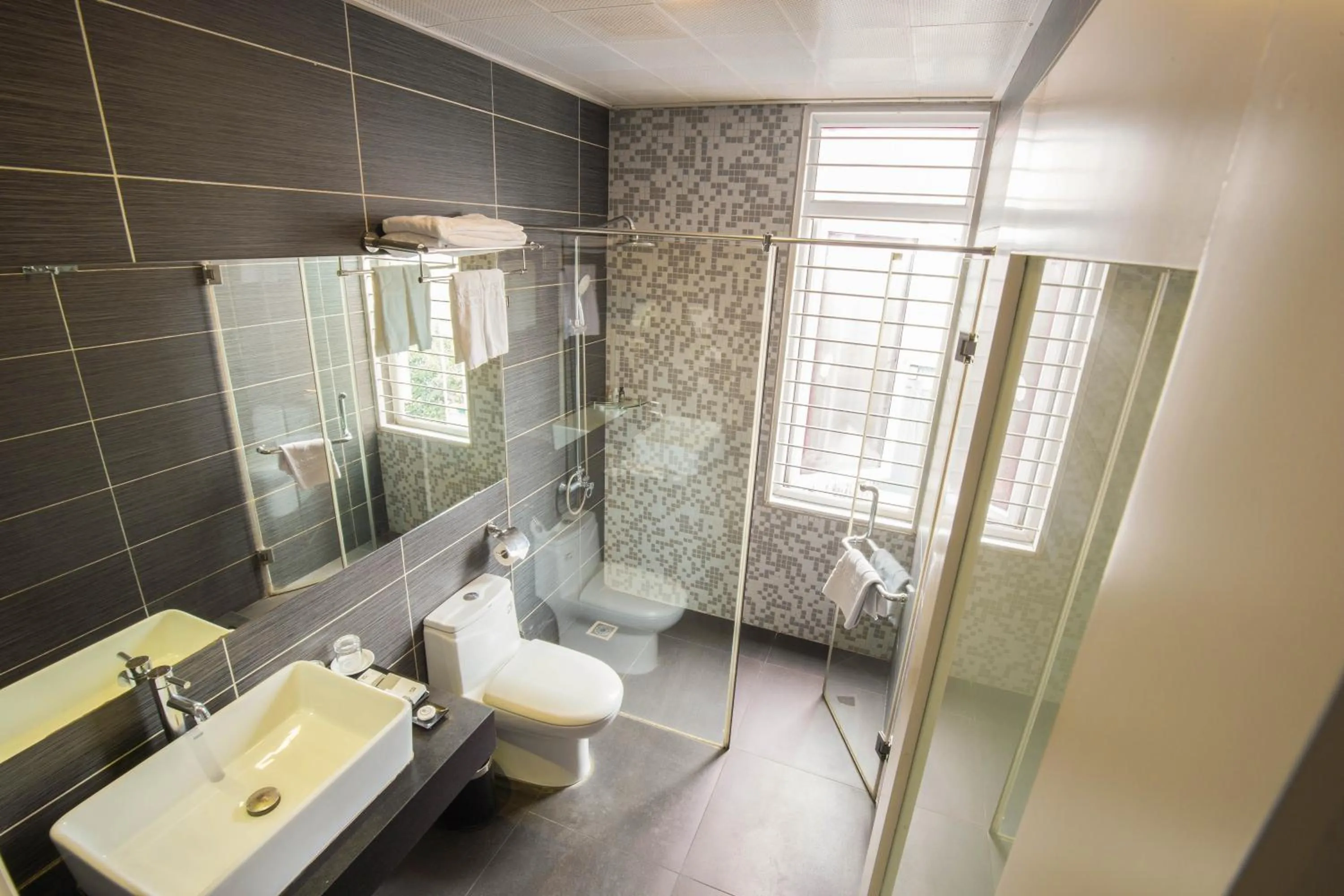 Shower in Riverside Boutique Hotel