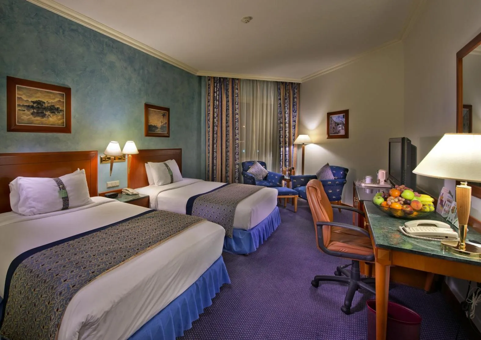 Photo of the whole room, Bed in Holiday Inn Al Khobar by IHG