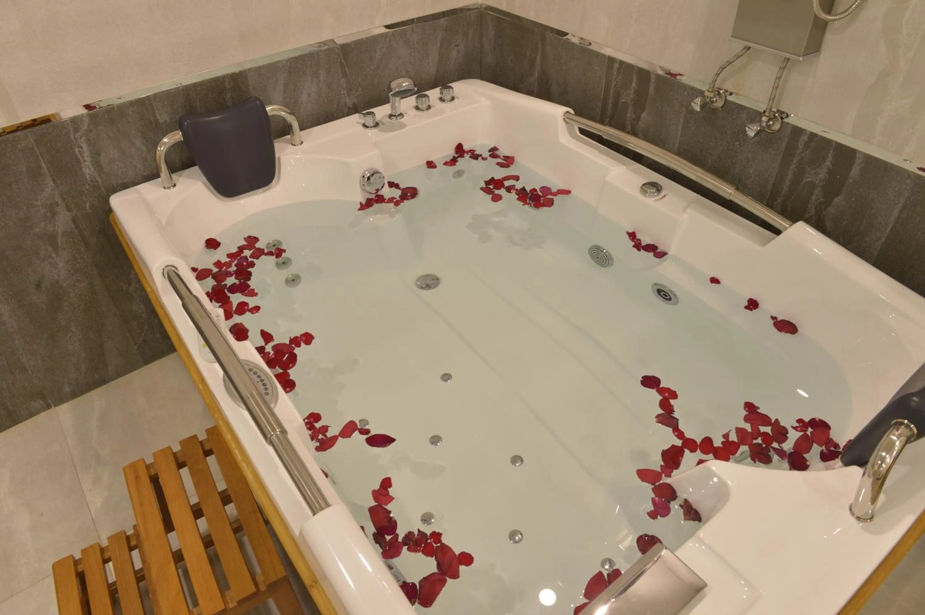 Decorative detail in Al Muhaidb Residence Al Ahsa