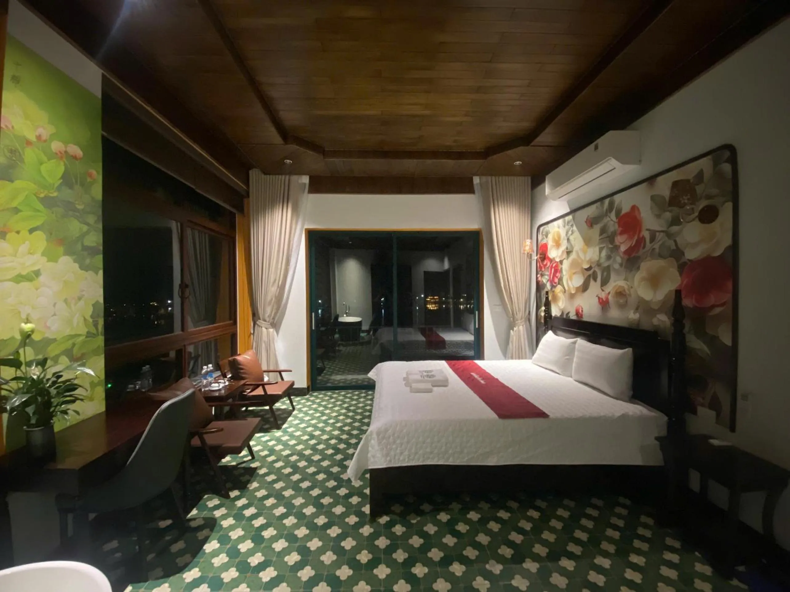 Seating area, Bed in Tam Coc Mountain View Homestay