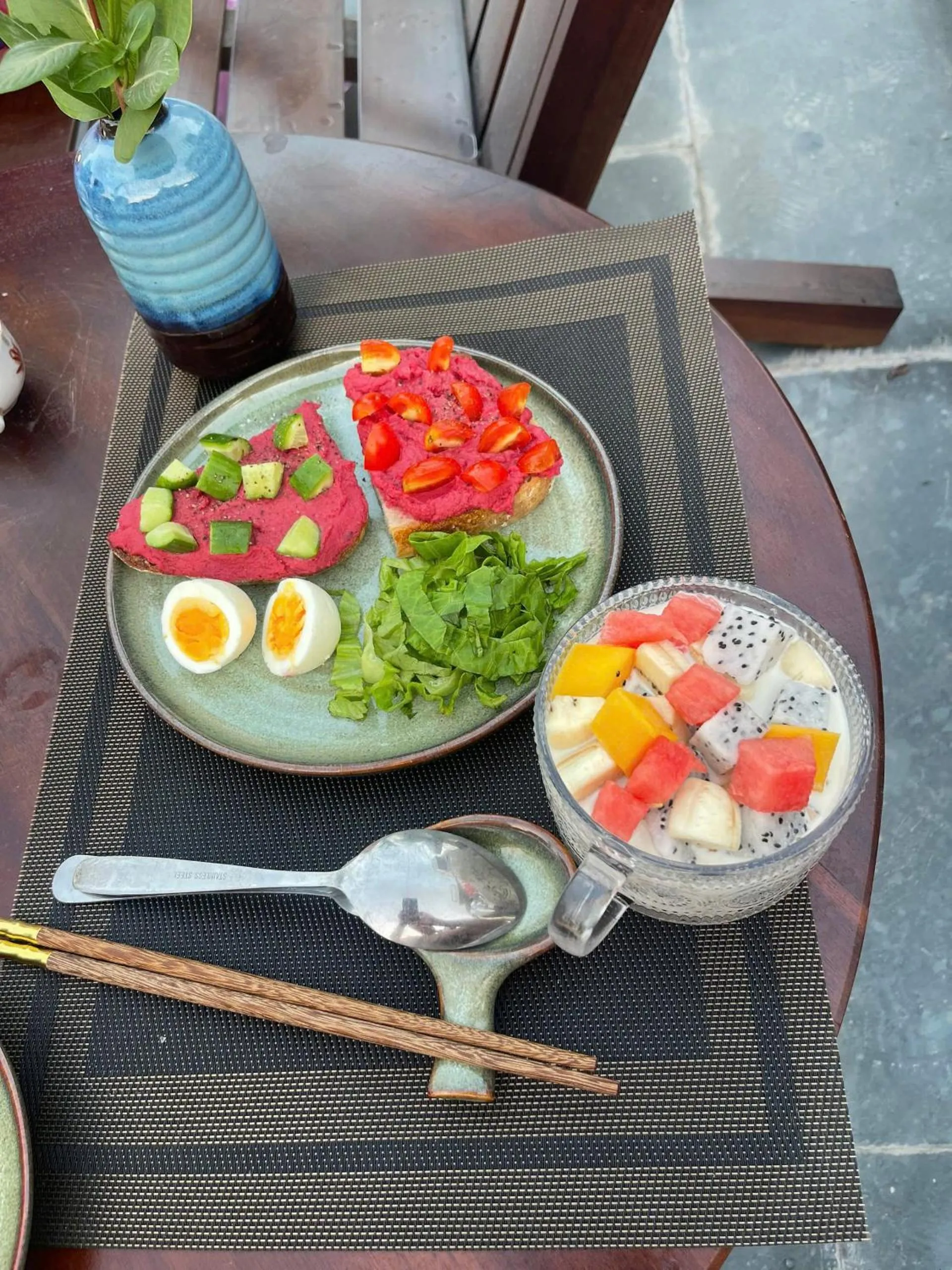 Continental breakfast in Tam Coc Mountain View Homestay