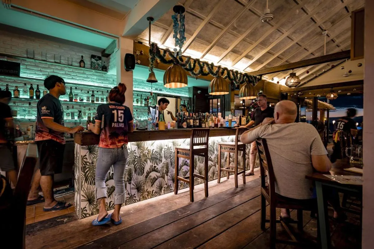 15 Palms Beach Resort