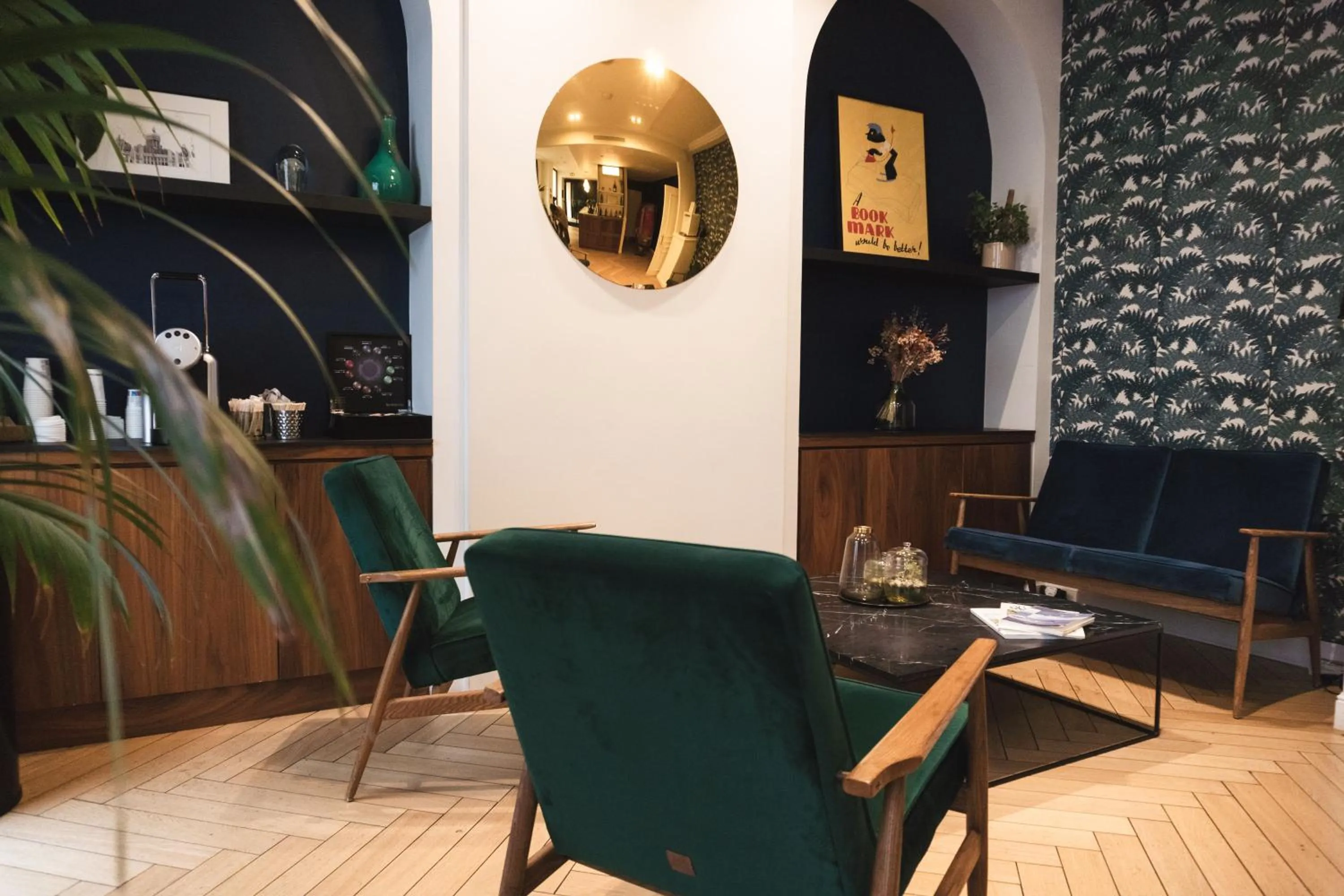 Lobby or reception in Hotel Rendez-Vous Batignolles