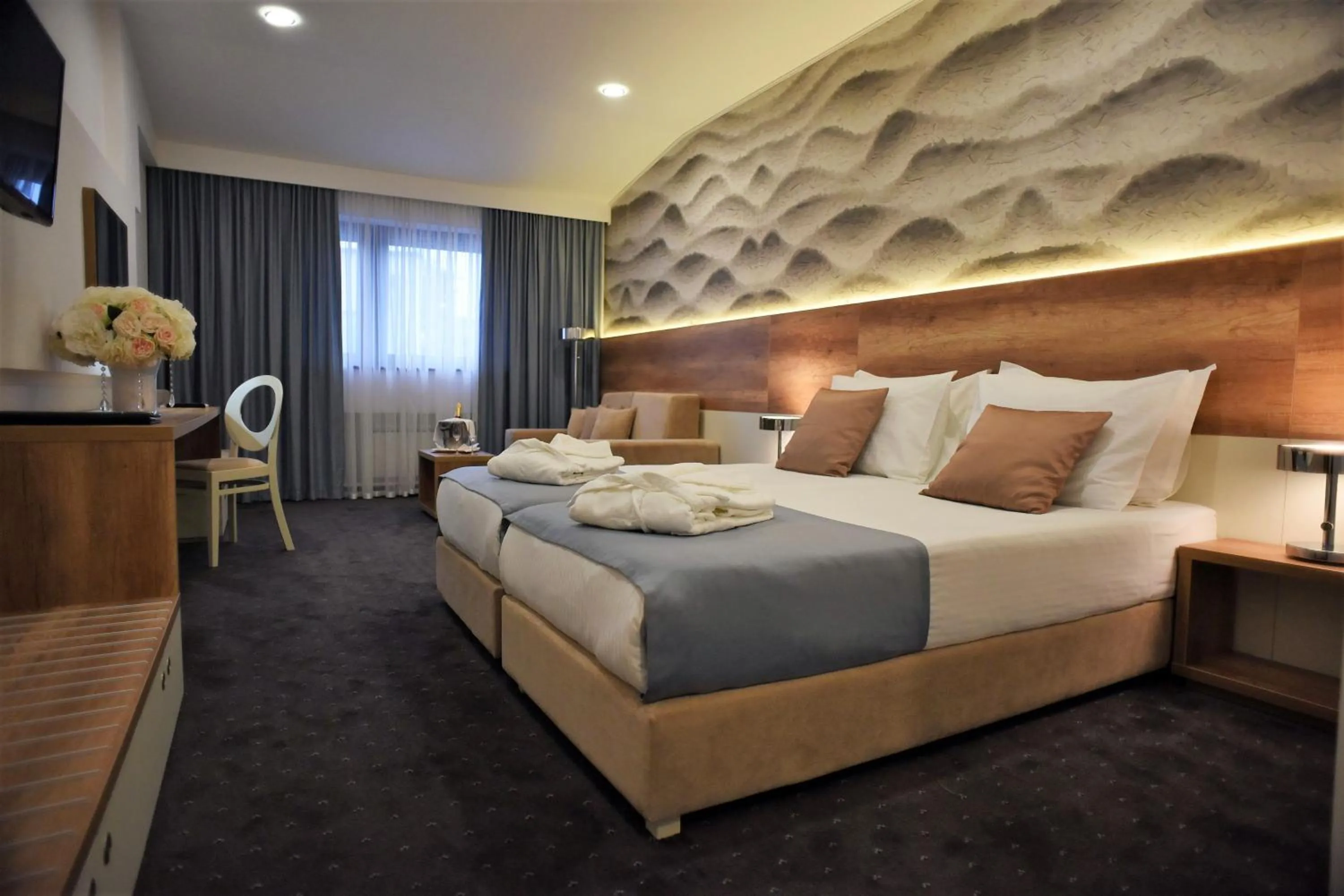 Bed in Hotel Santiny