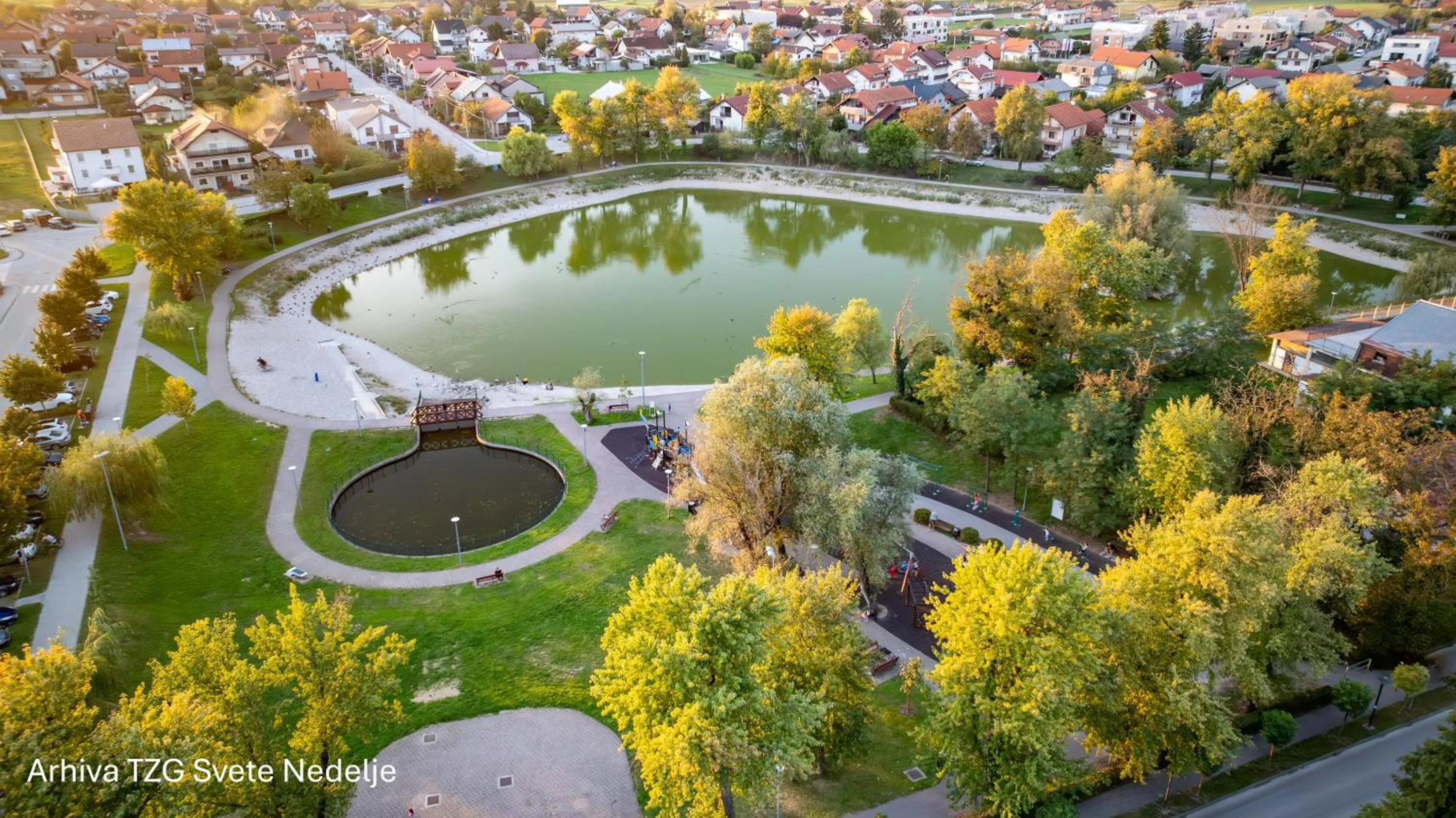 Neighbourhood in Hotel Santiny
