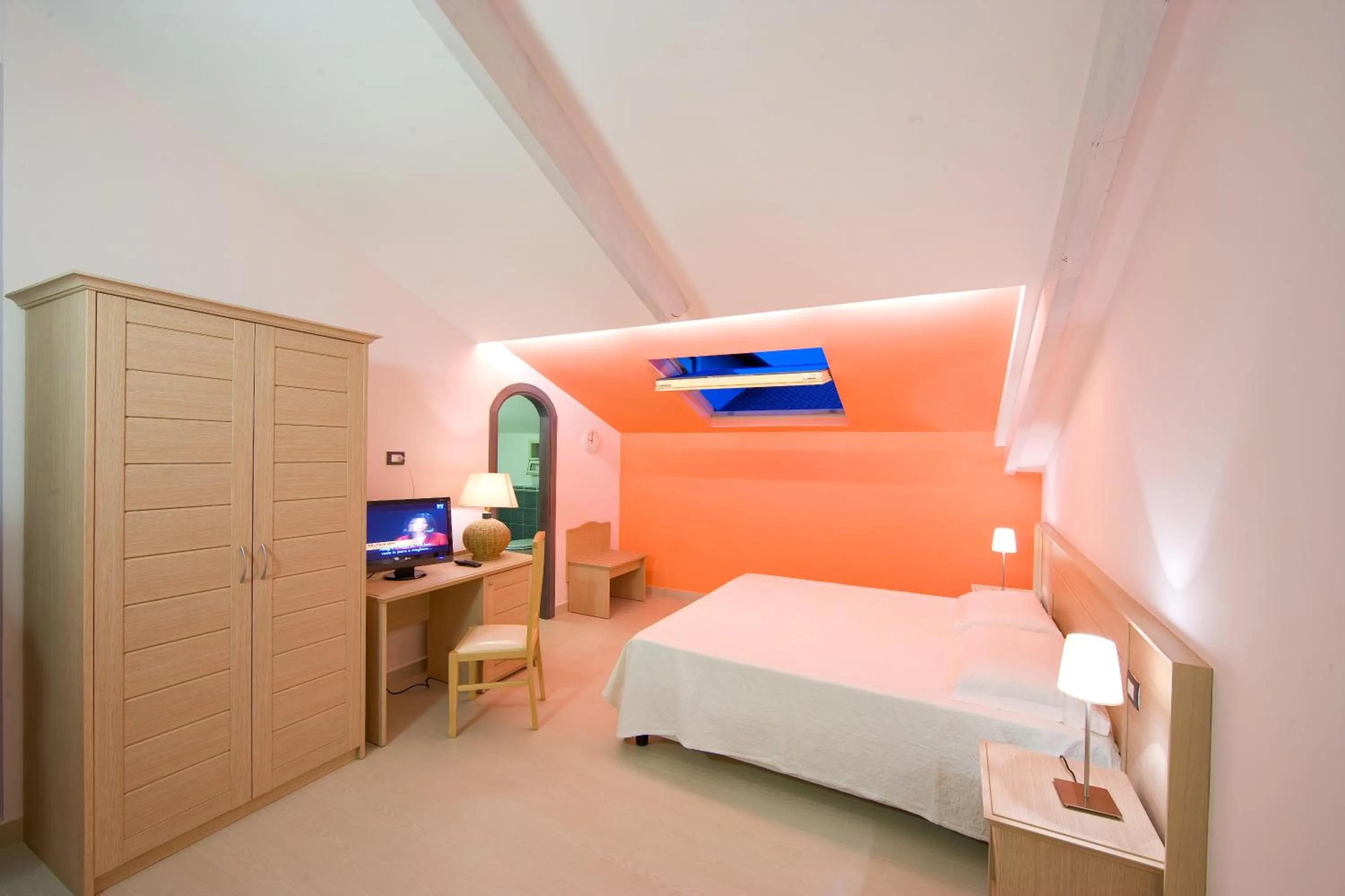 Photo of the whole room, Bed in Sorrento Belvedere B&B