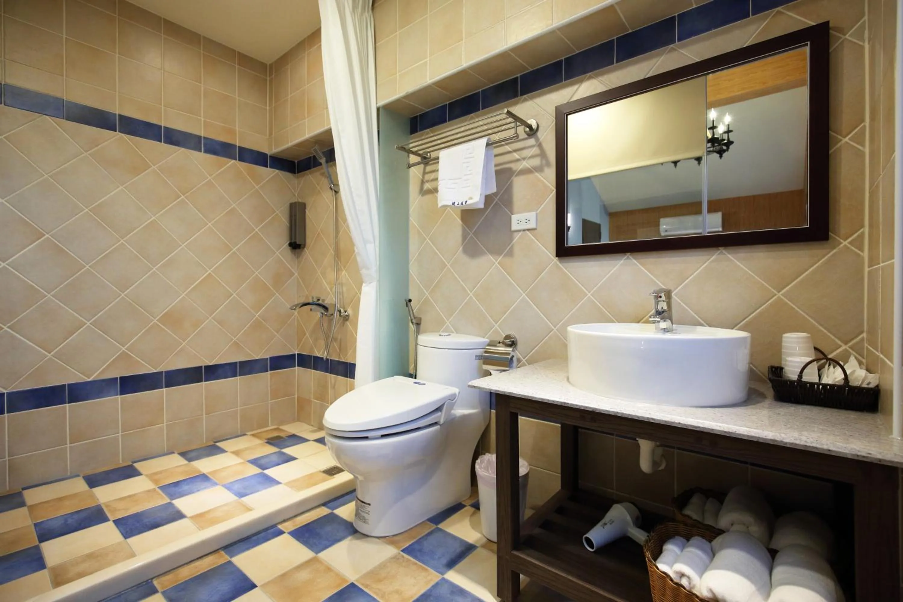 Taroko Mountain View B&B