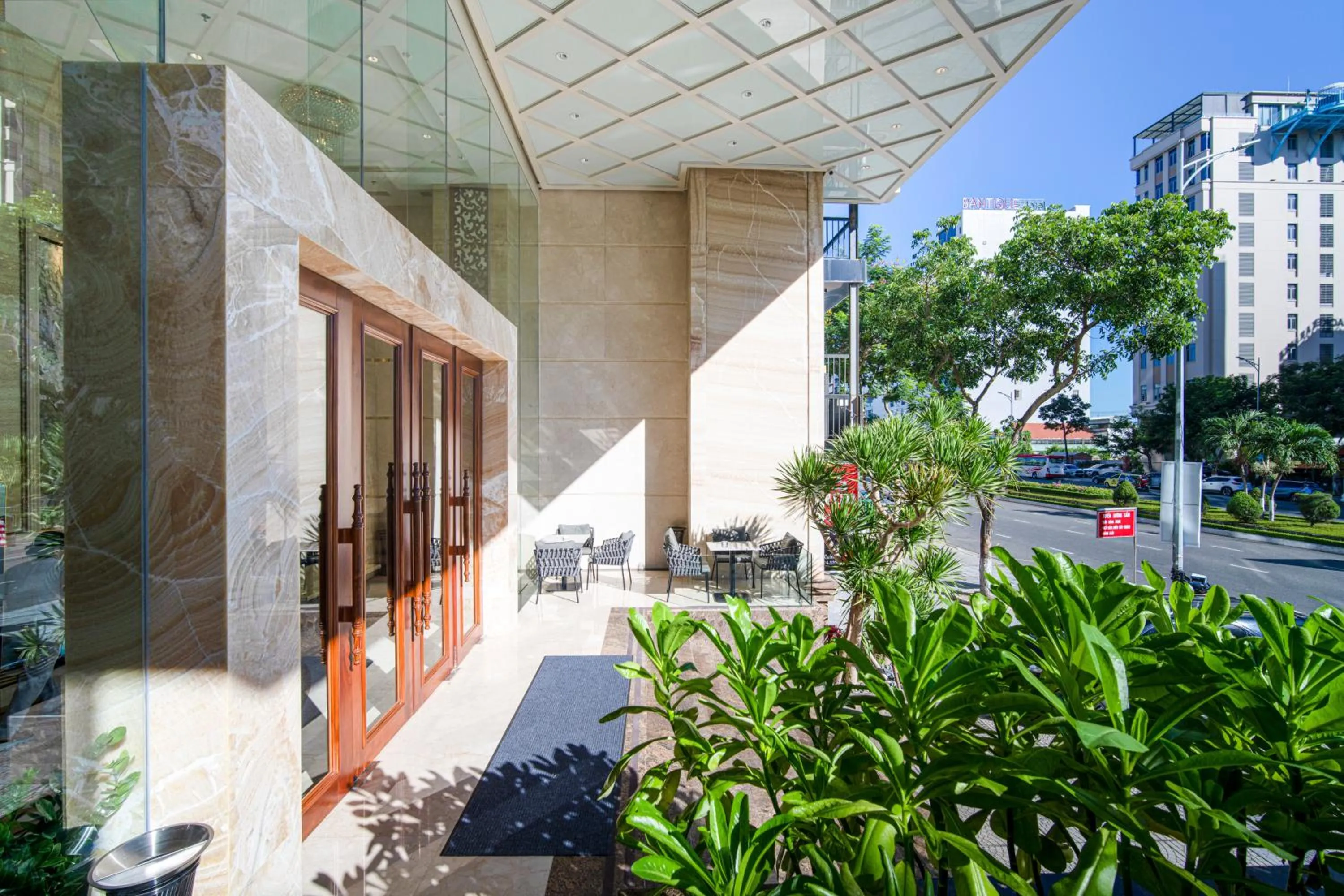 Lobby or reception in Luxtery Hotel