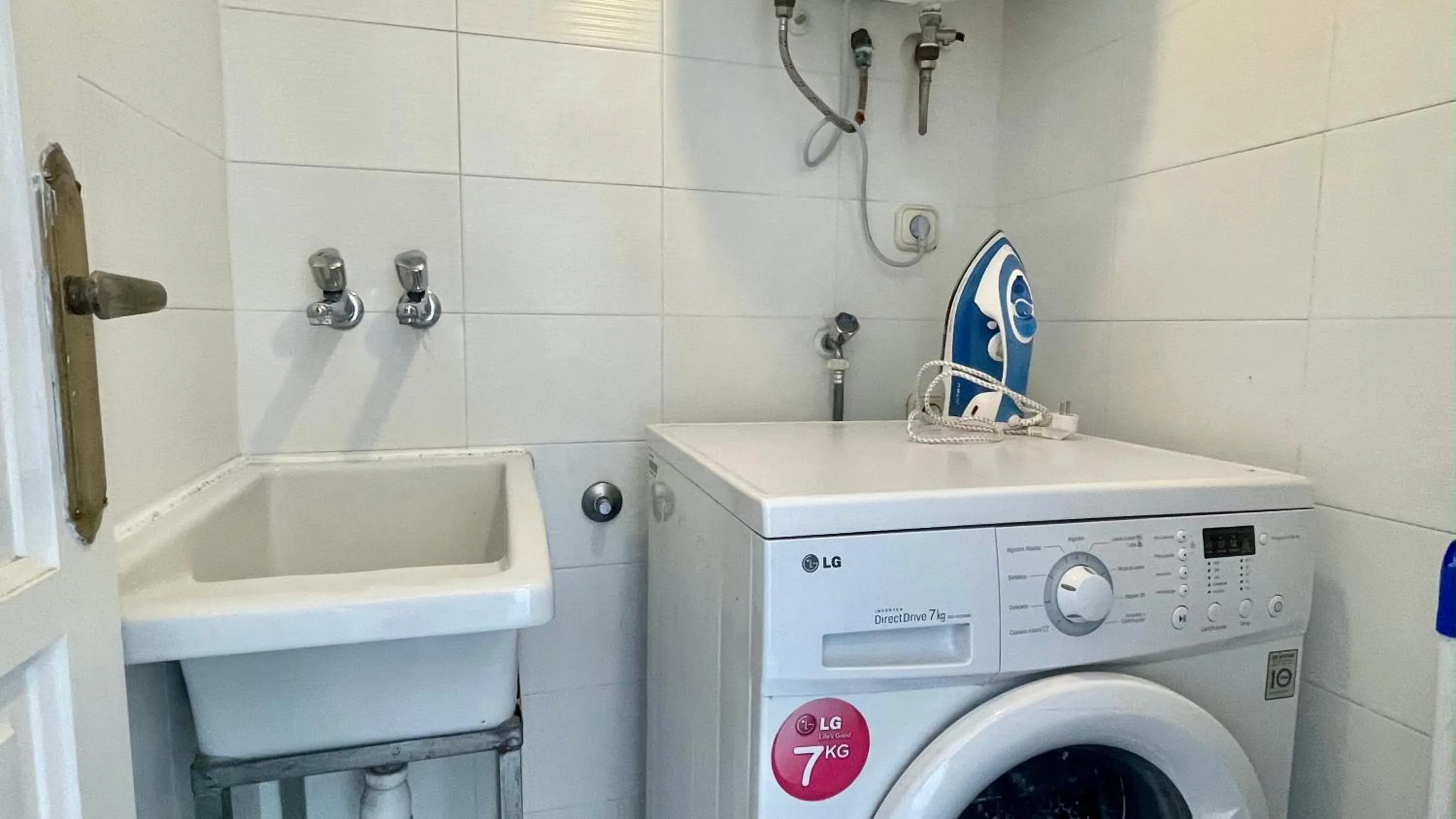 Bathroom in La Vinya 14