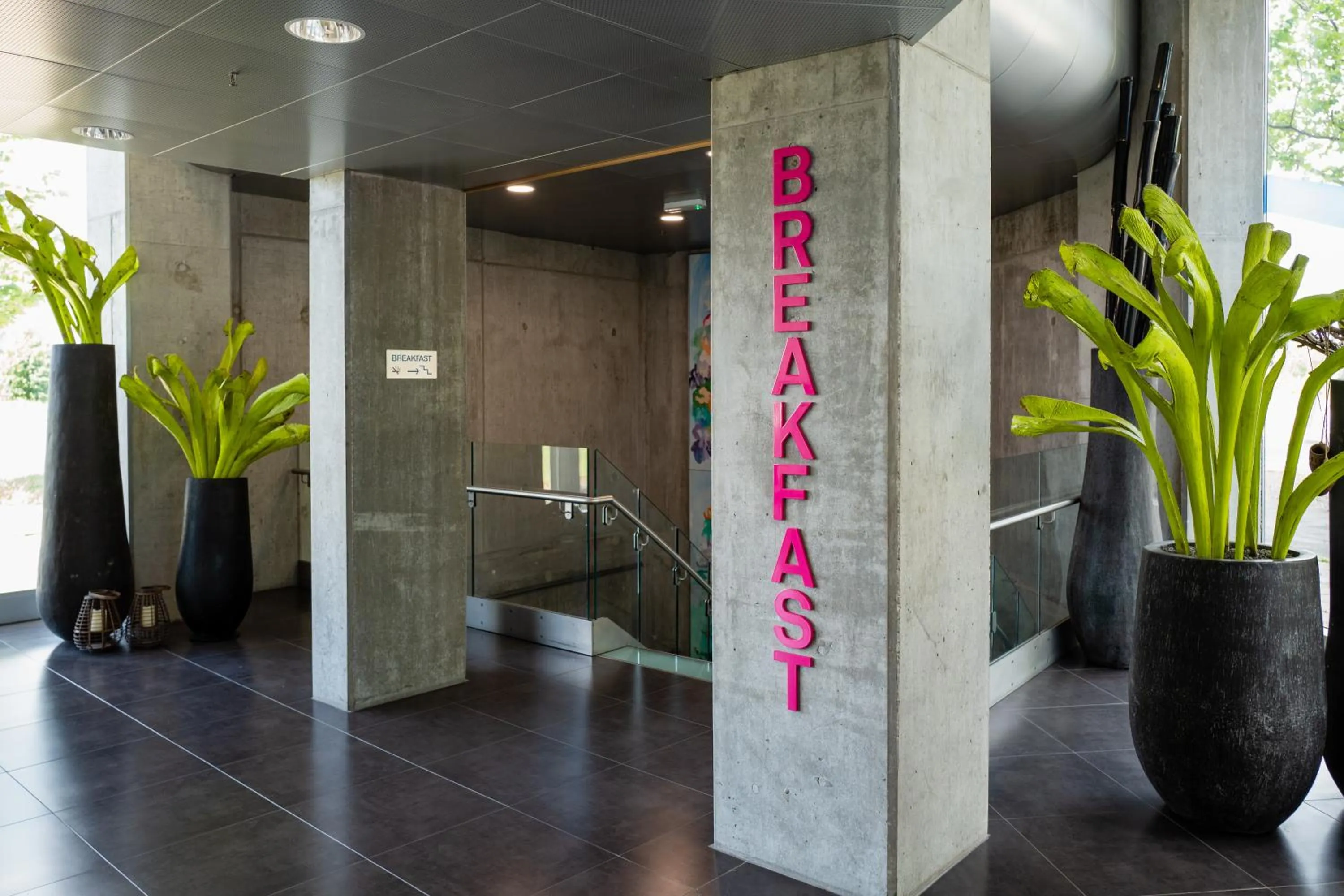 Facade/entrance in Cabinn Metro