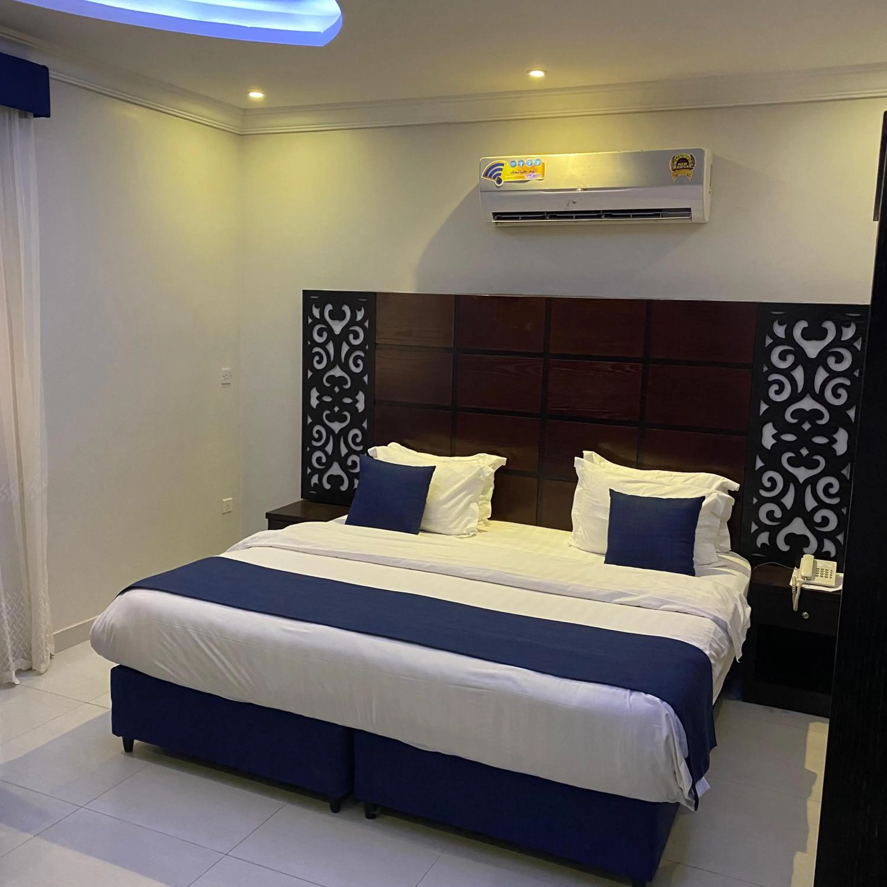 Bed in City Center Plaza Aparthotel