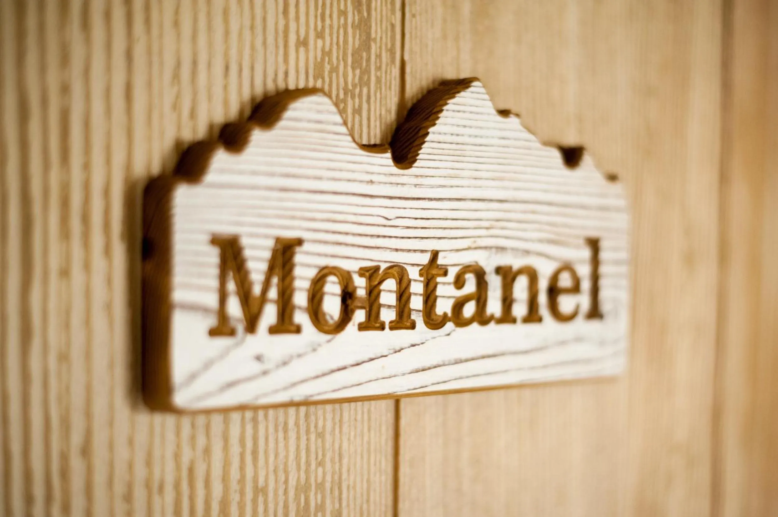 Decorative detail in Dimora Al Bivacco