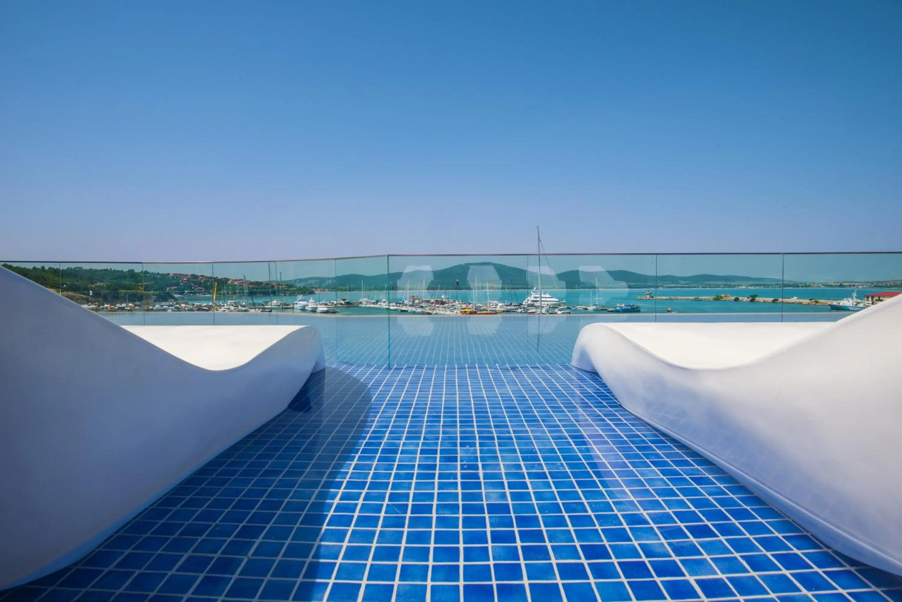 Day in Blu Bay Hotel Sozopol