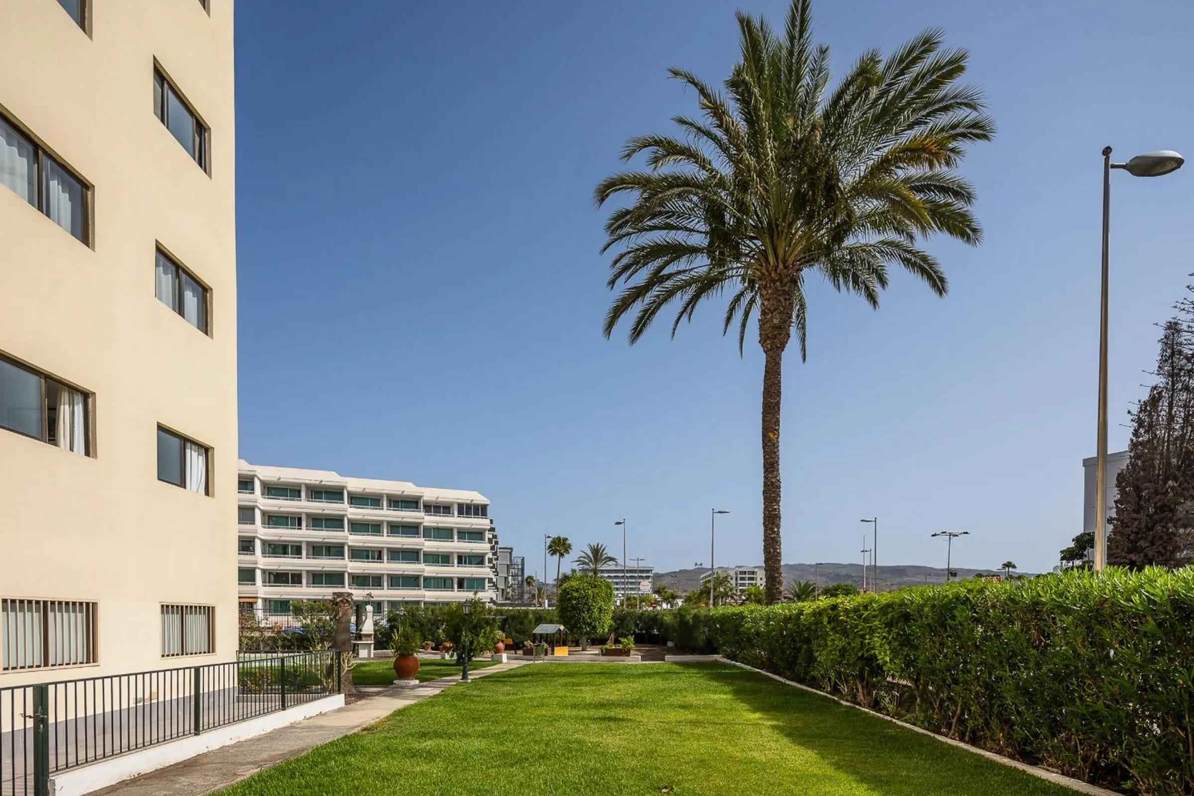 Property building in Los Ficus, Maspalomas