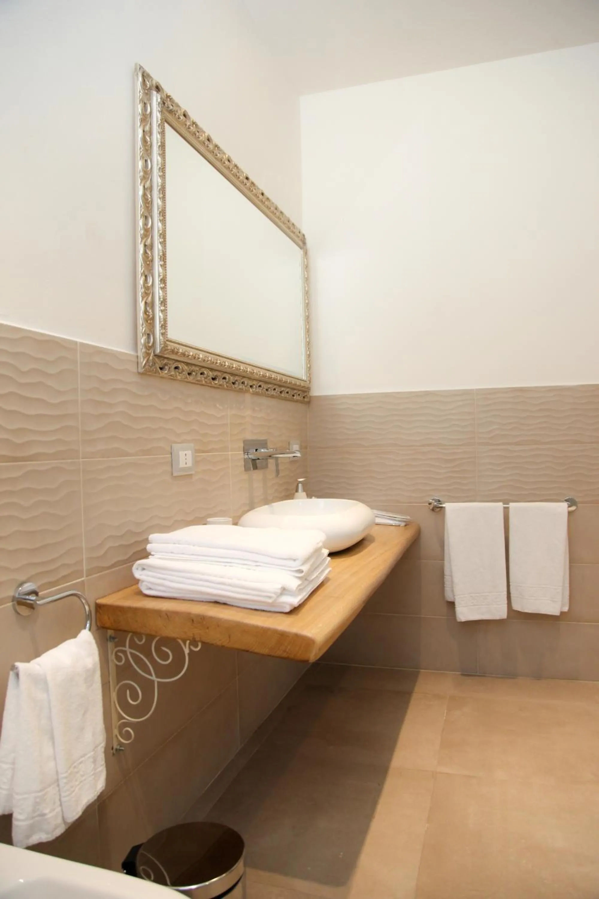 Hypnos Boutique Hotel